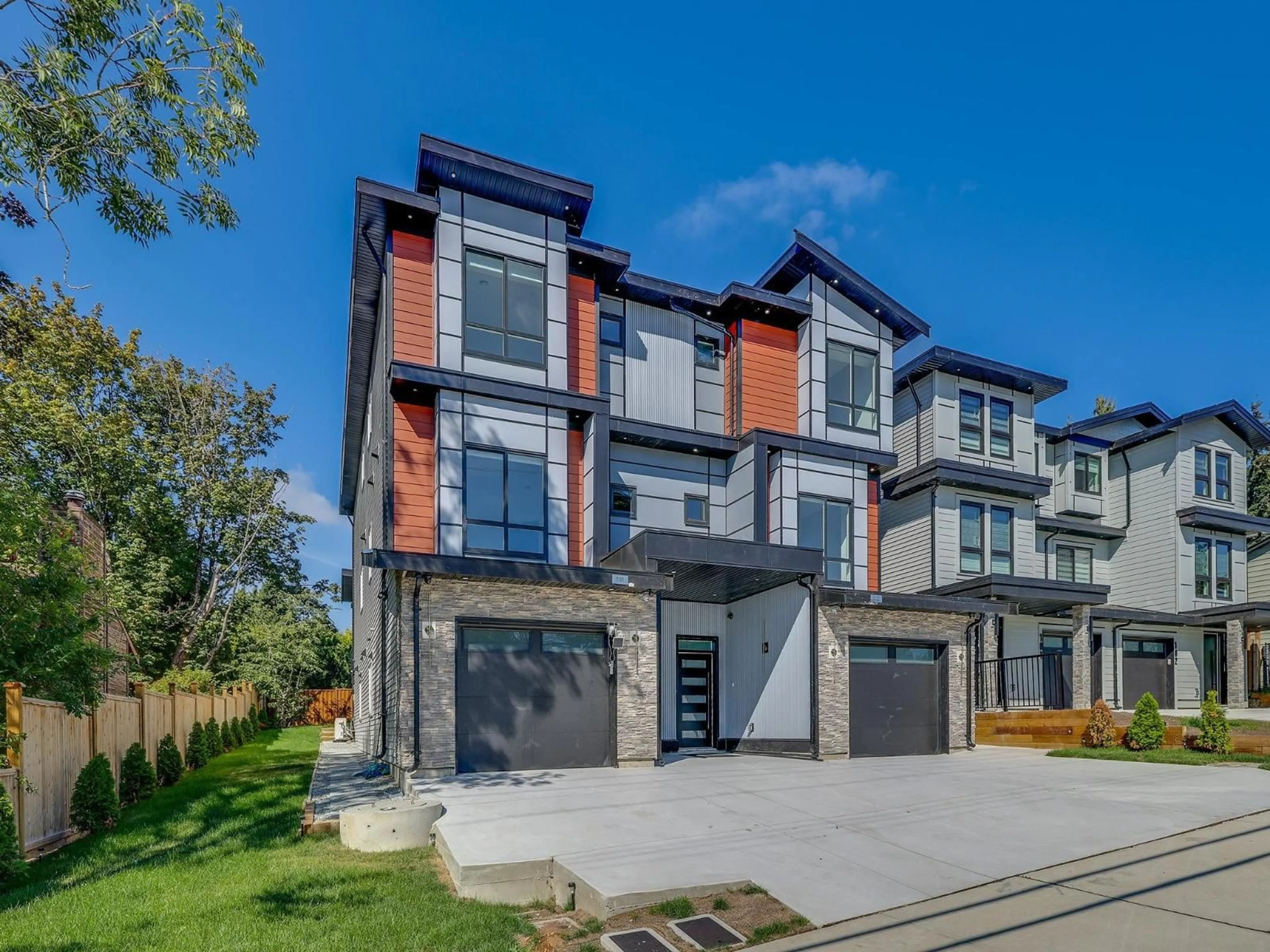 Home with brick exterior material, street for 101 - 5737 172 STREET, Surrey British Columbia V3S3Z4