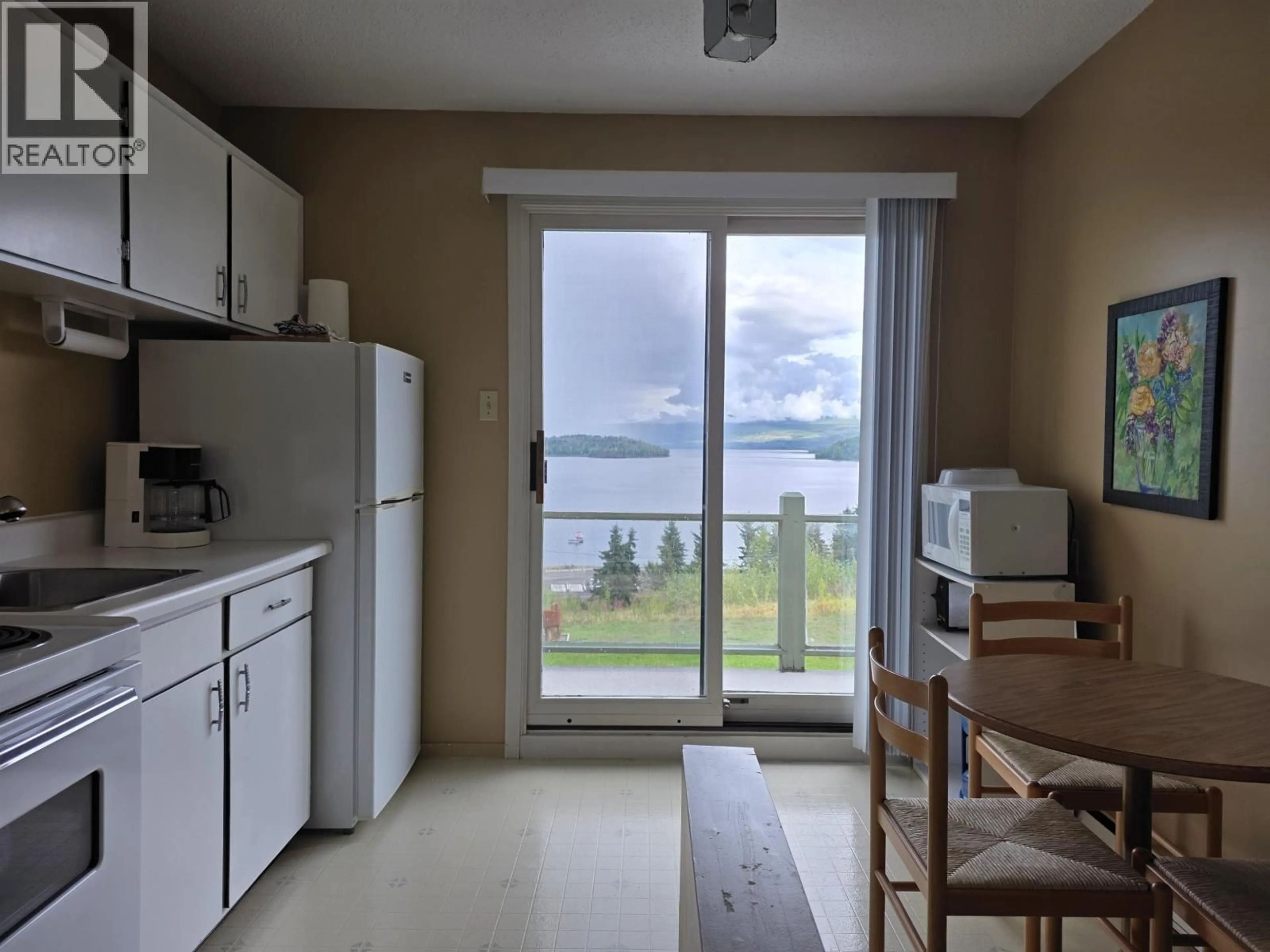 Standard kitchen, unknown for 7 - 50 HAGAN STREET, Granisle British Columbia V0J1W0