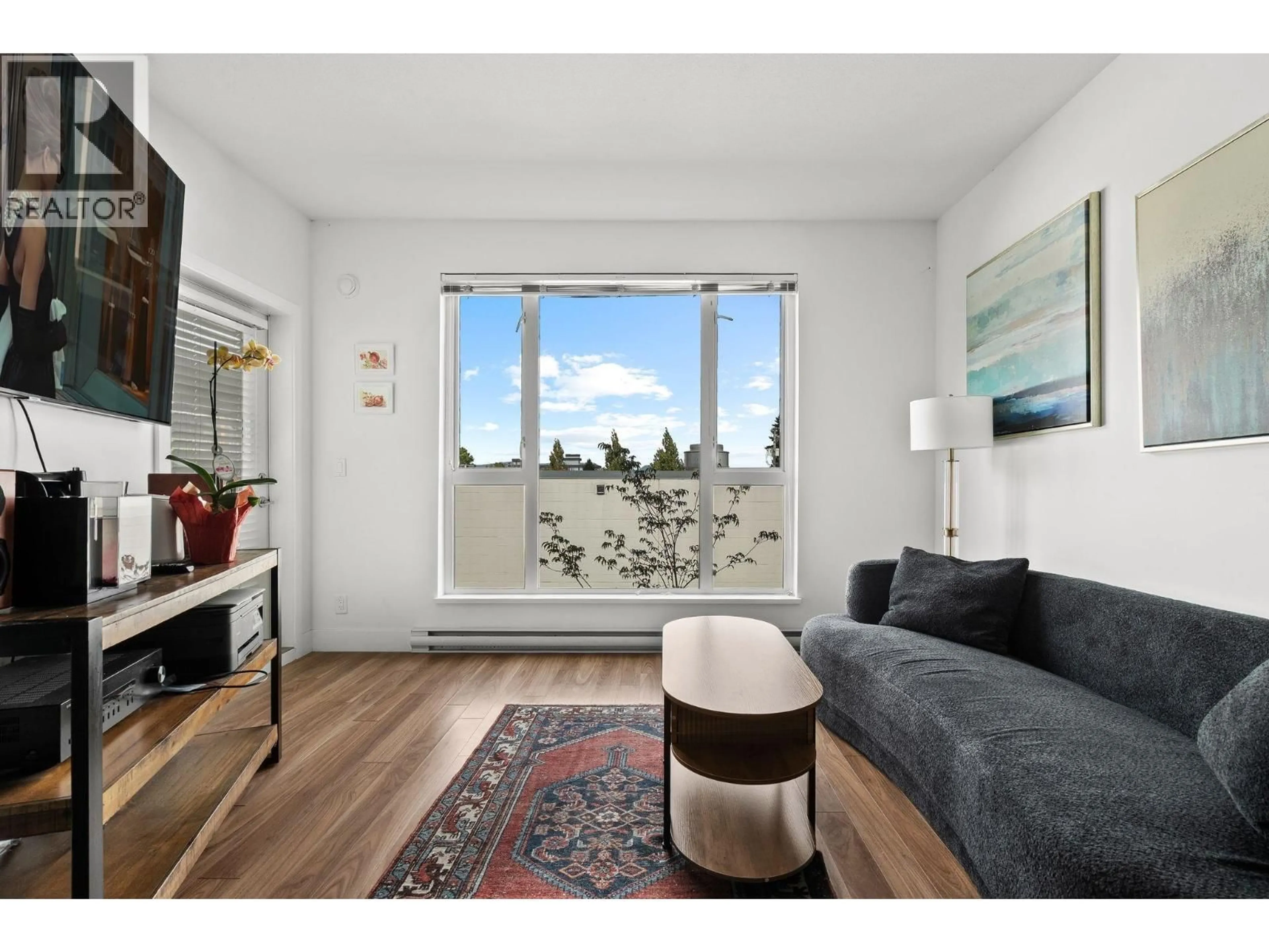 Living room with furniture, unknown for 216 - 5355 LANE STREET, Burnaby British Columbia V5H0H1
