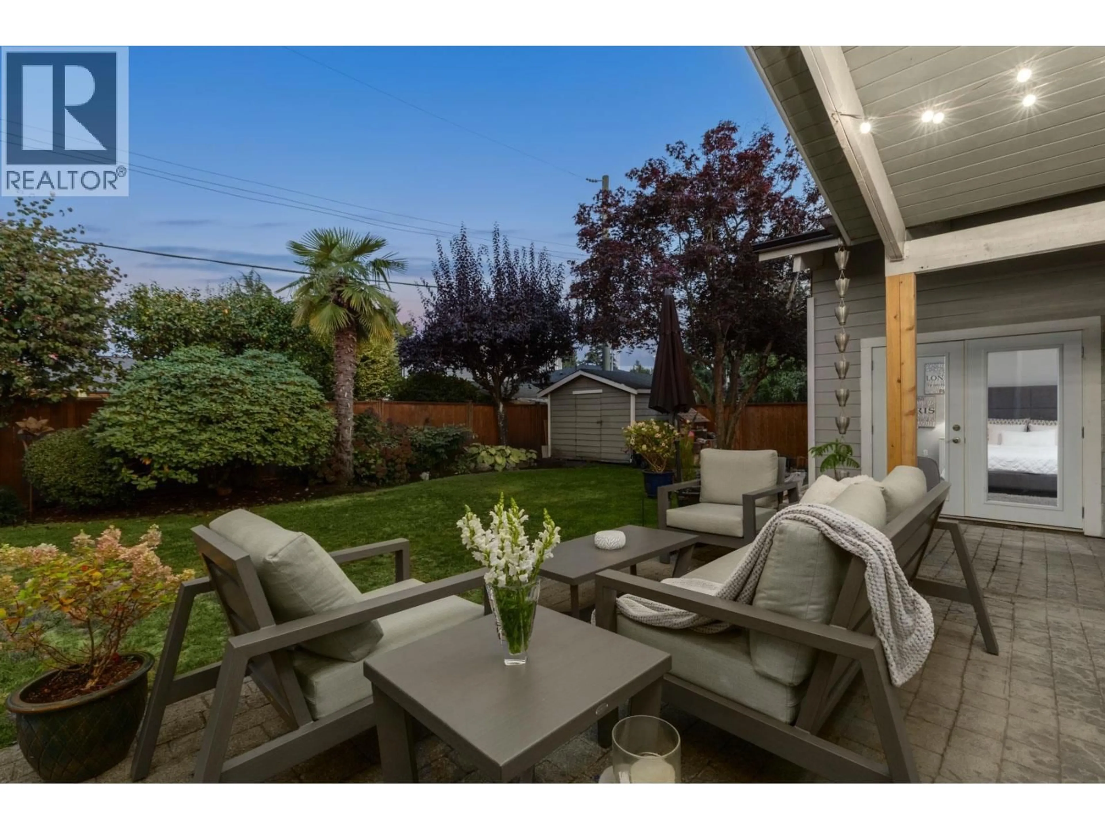 Patio, street for 1208 ROSEWOOD CRESCENT, North Vancouver British Columbia V7P1H4