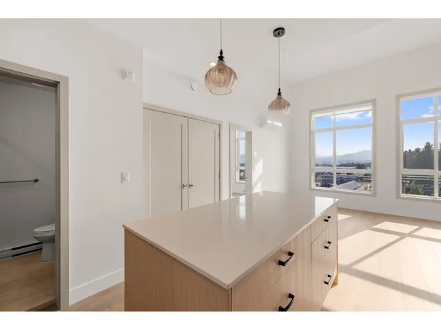 505 - 32528 SIMON AVENUE, Abbotsford 3