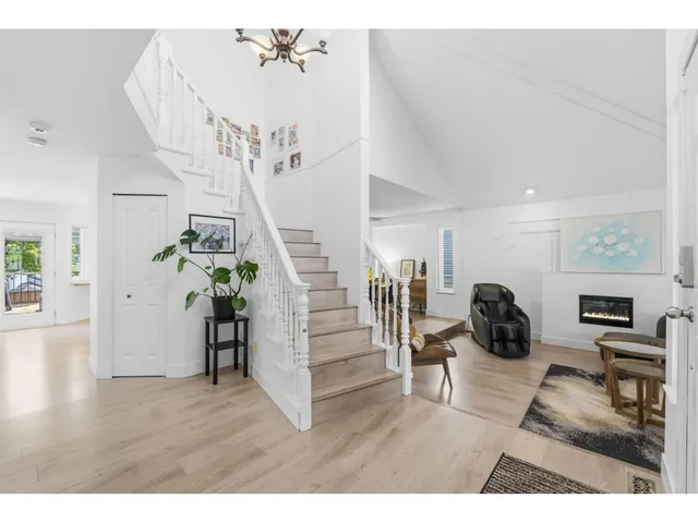 16176 78B AVENUE, Surrey 5