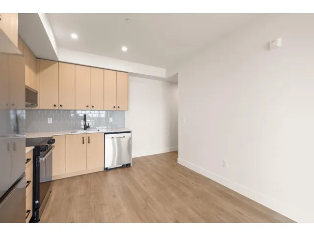 208 - 32528 SIMON AVENUE, Abbotsford 5