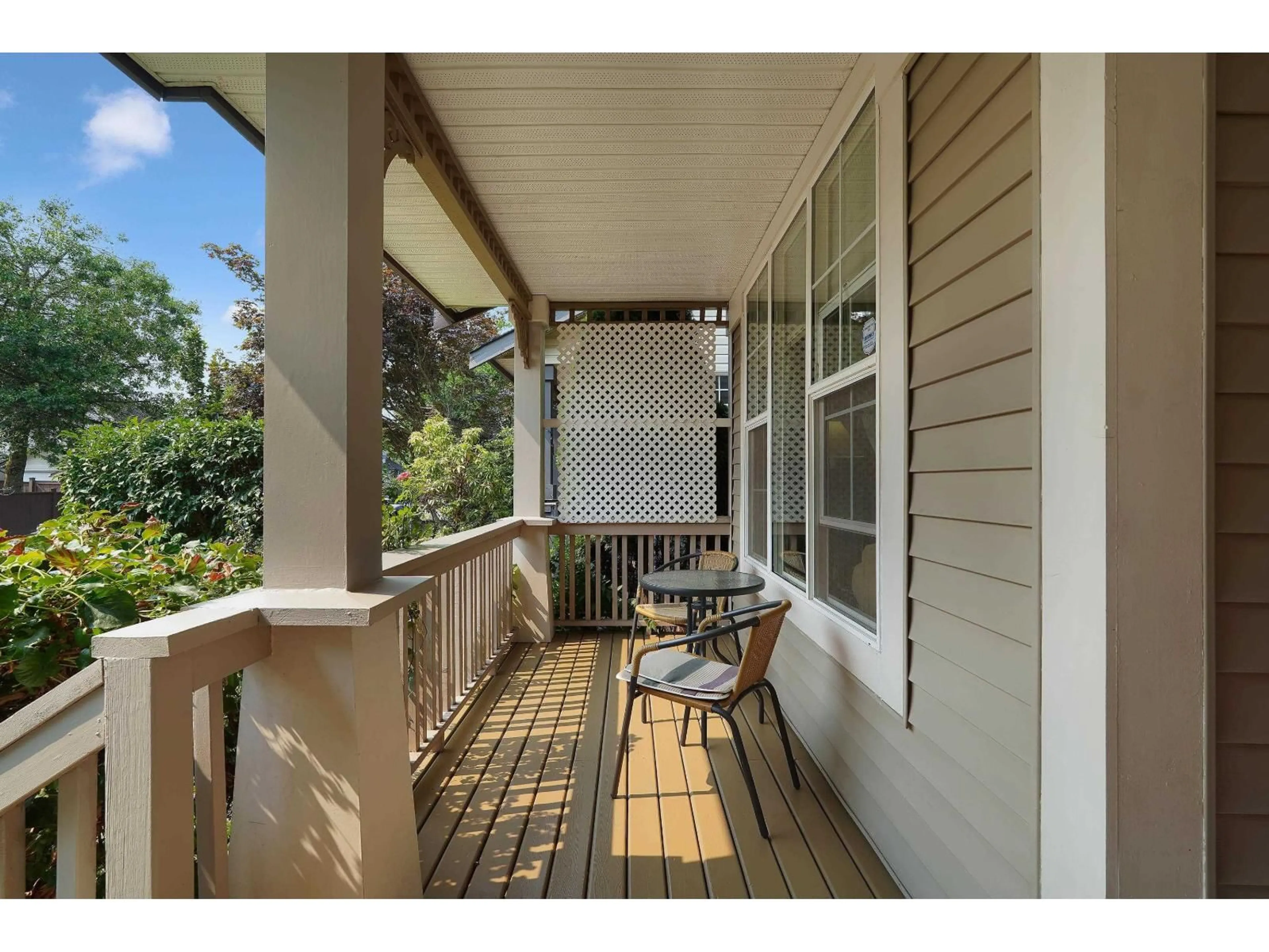 Patio, street for 18539 67A AVENUE, Surrey British Columbia V3S9B5