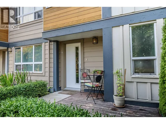 4 - 1188 WILSON CRESCENT, Squamish 3