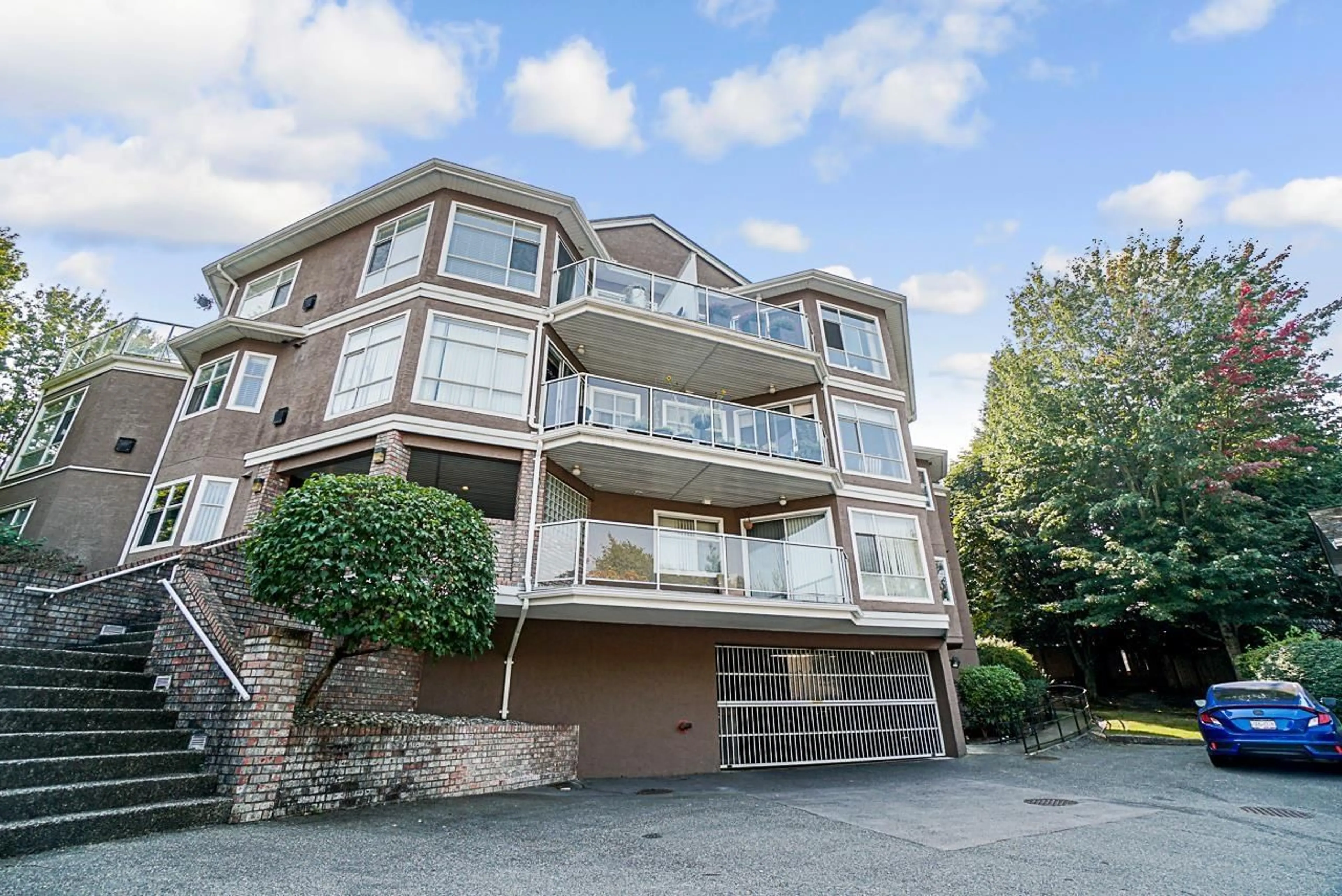 A pic from outside/outdoor area/front of a property/back of a property/a pic from drone, unknown for 303 - 6866 NICHOLSON ROAD, Delta British Columbia V4E3G5