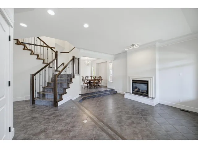 35411 NAKISKA COURT, Abbotsford 5