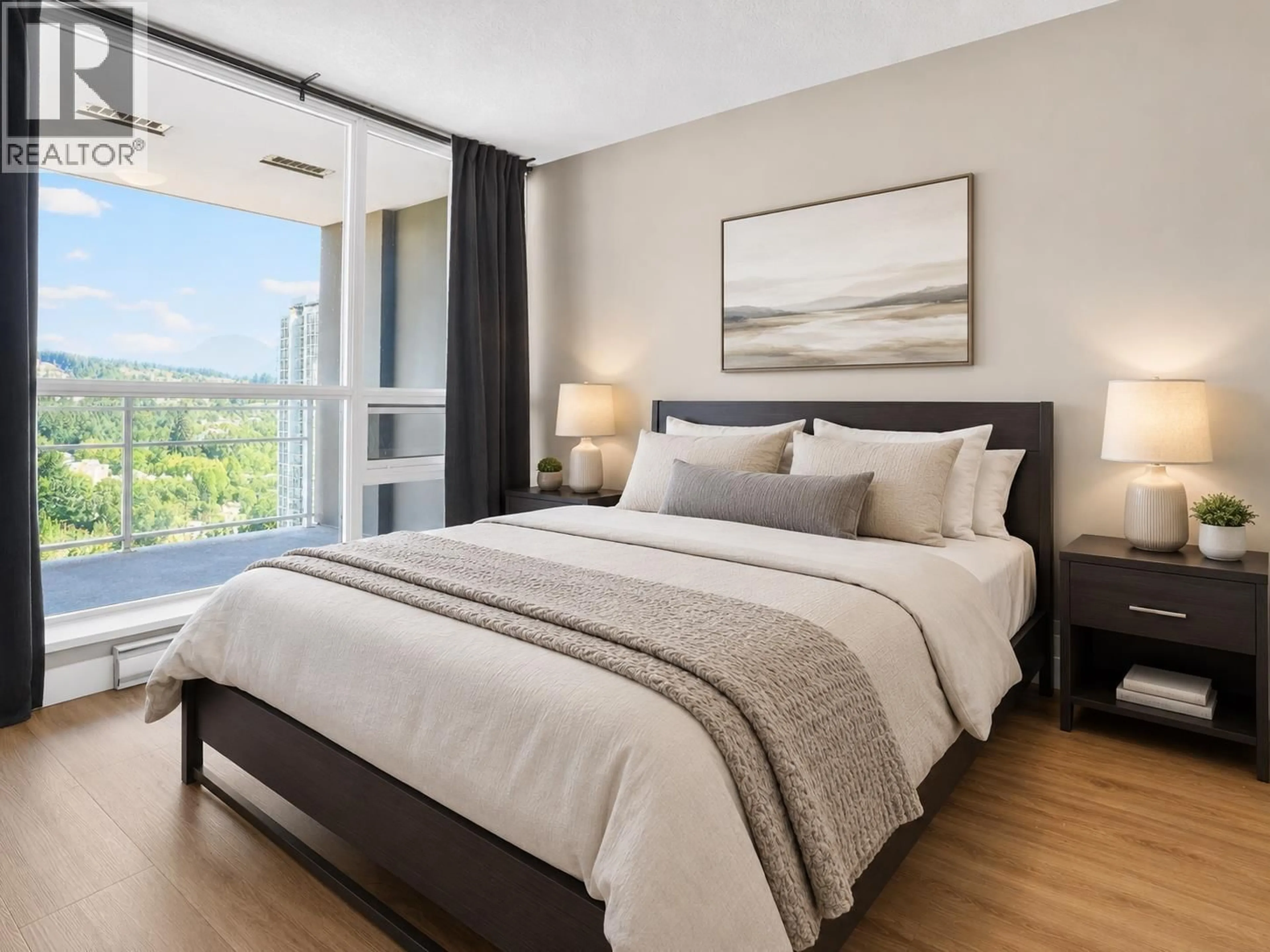 Bedroom with bed, unknown for 2102 - 2978 GLEN DRIVE, Coquitlam British Columbia V3B0C3