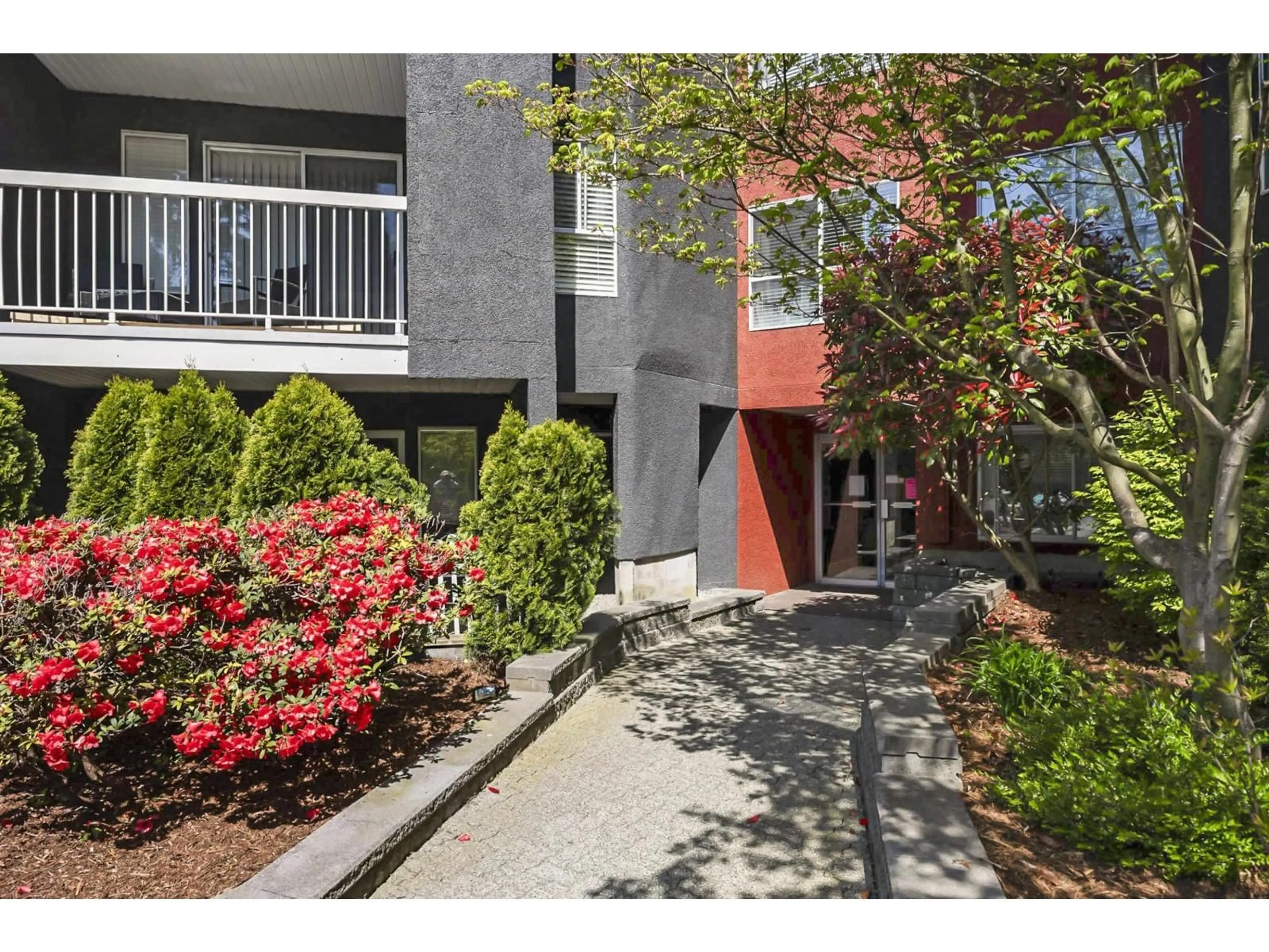 Unknown for 312 - 5700 200 STREET, Langley British Columbia V3A7S6