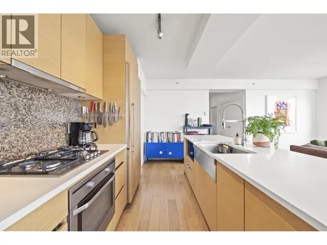 2505 - 565 SMITHE STREET, Vancouver 5