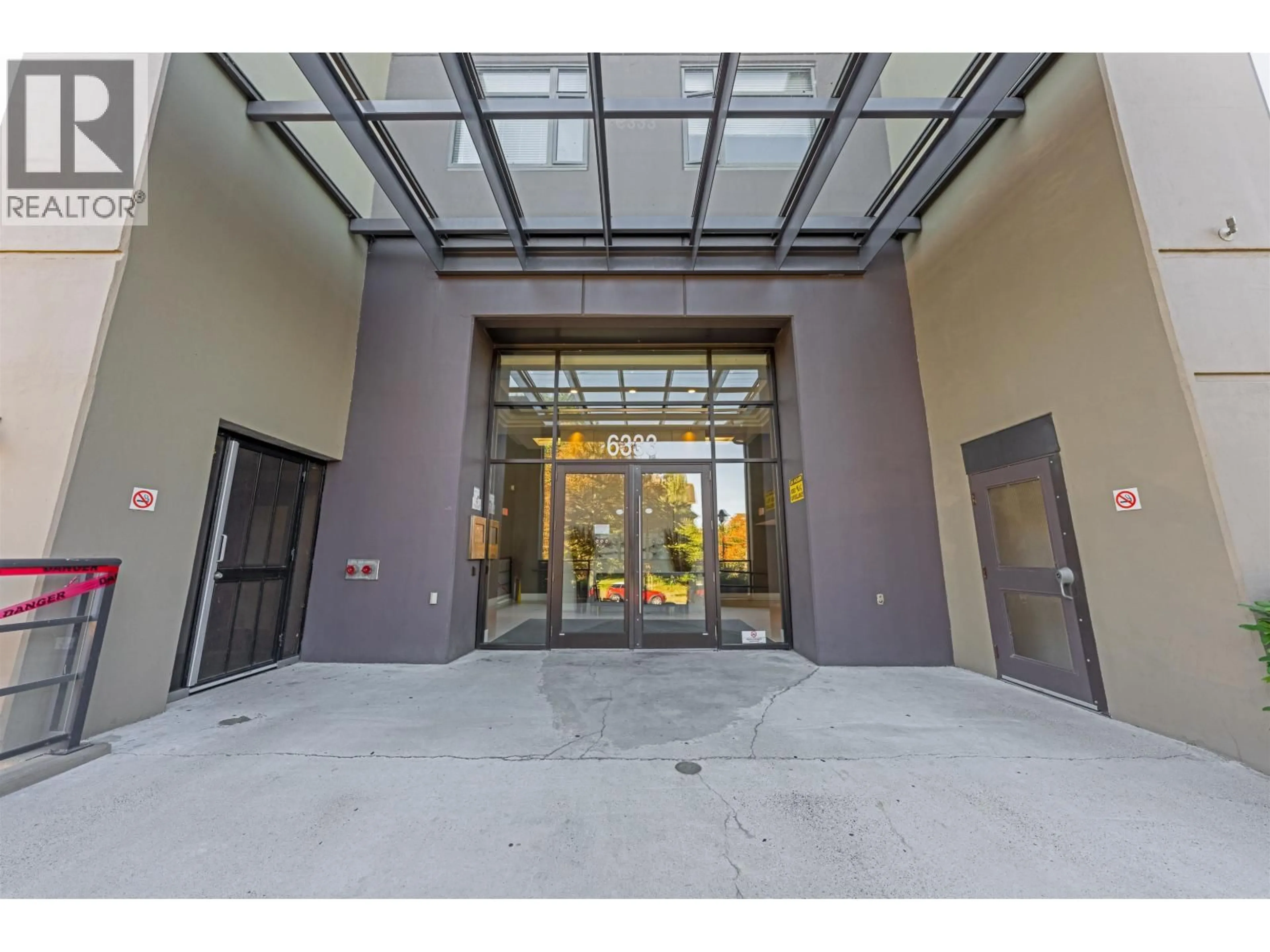 Indoor foyer for 1201 - 6333 KATSURA STREET, Richmond British Columbia V6Y4L9