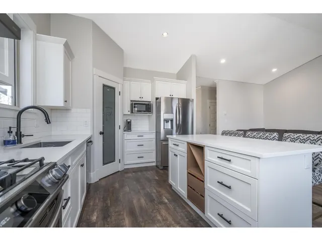 34831 1 AVENUE, Abbotsford 5
