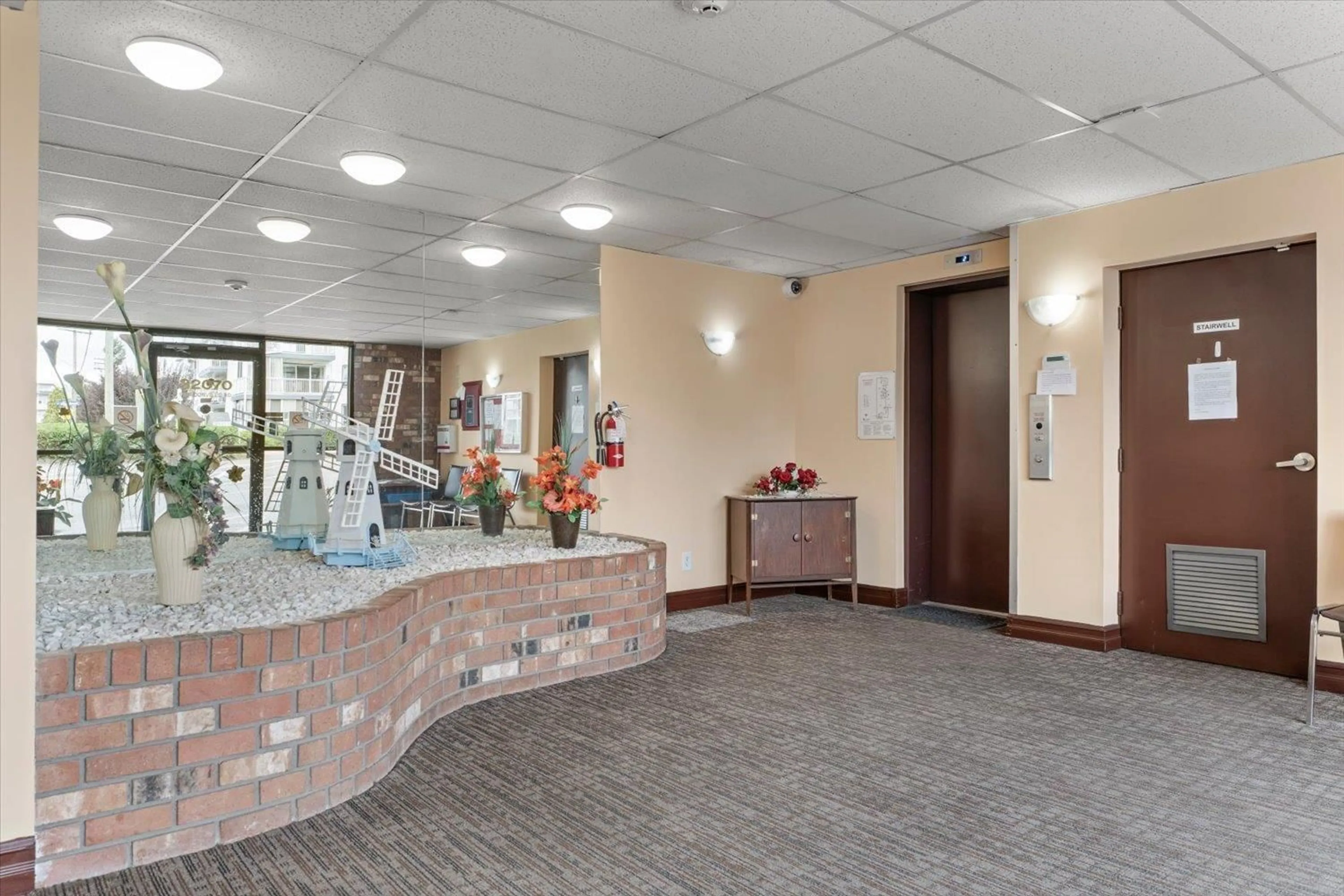Lobby for 203 - 32070 PEARDONVILLE ROAD, Abbotsford British Columbia V2T6N9