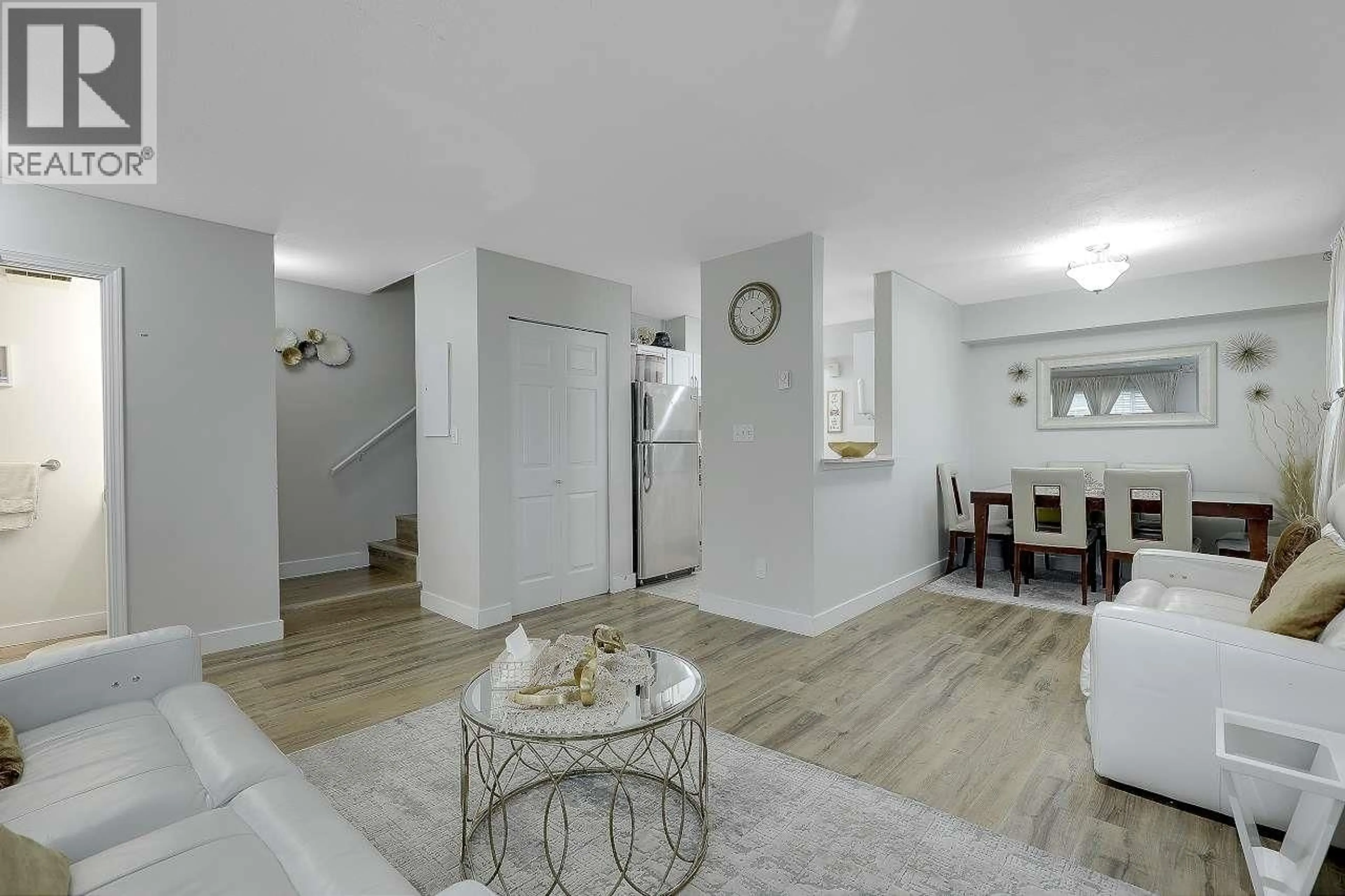 Living room with furniture, unknown for 209 - 3978 ALBERT STREET, Burnaby British Columbia V5C2E1