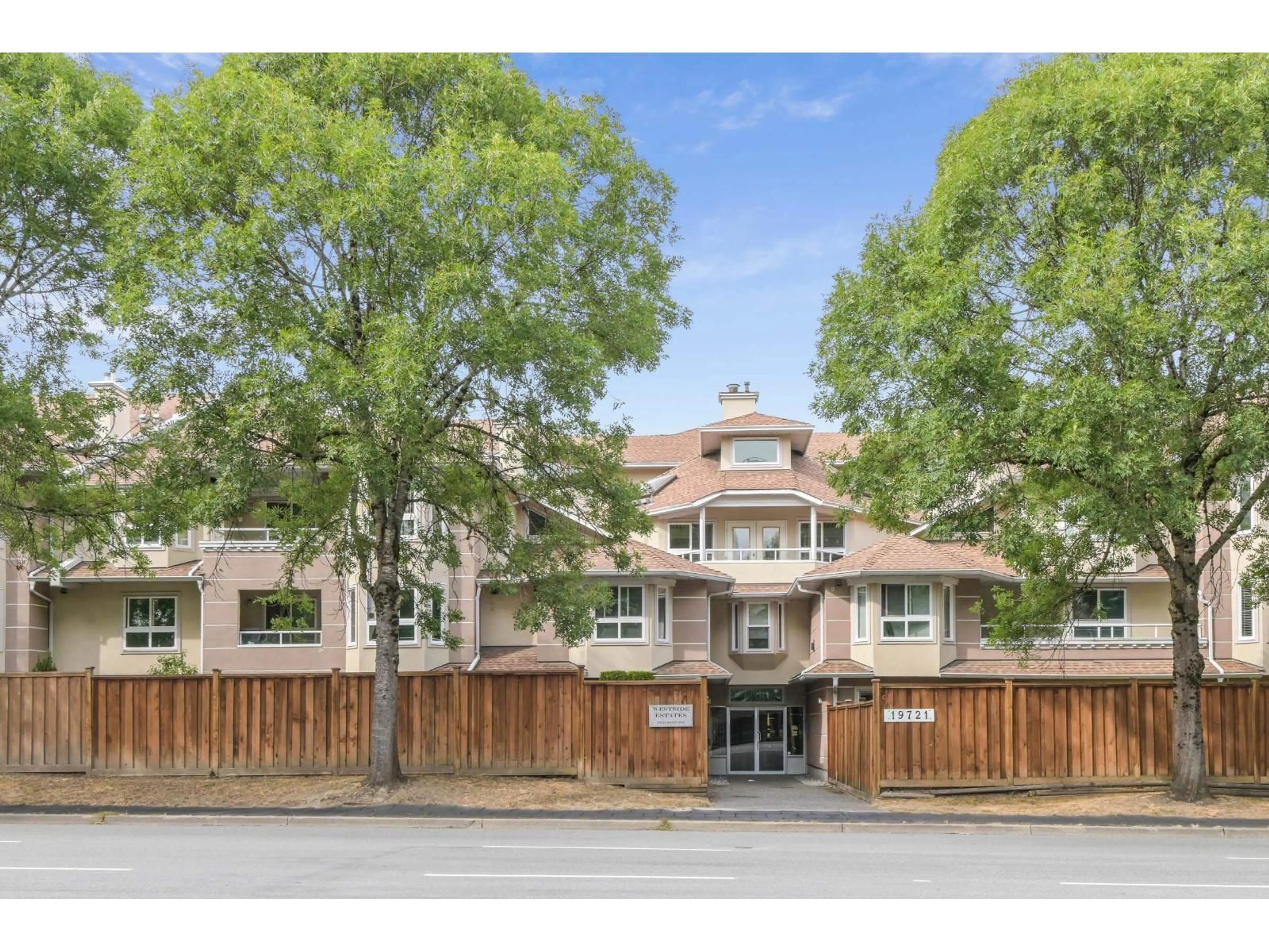 Unknown for 106 - 19721 64 AVENUE, Langley British Columbia V2Y1L1
