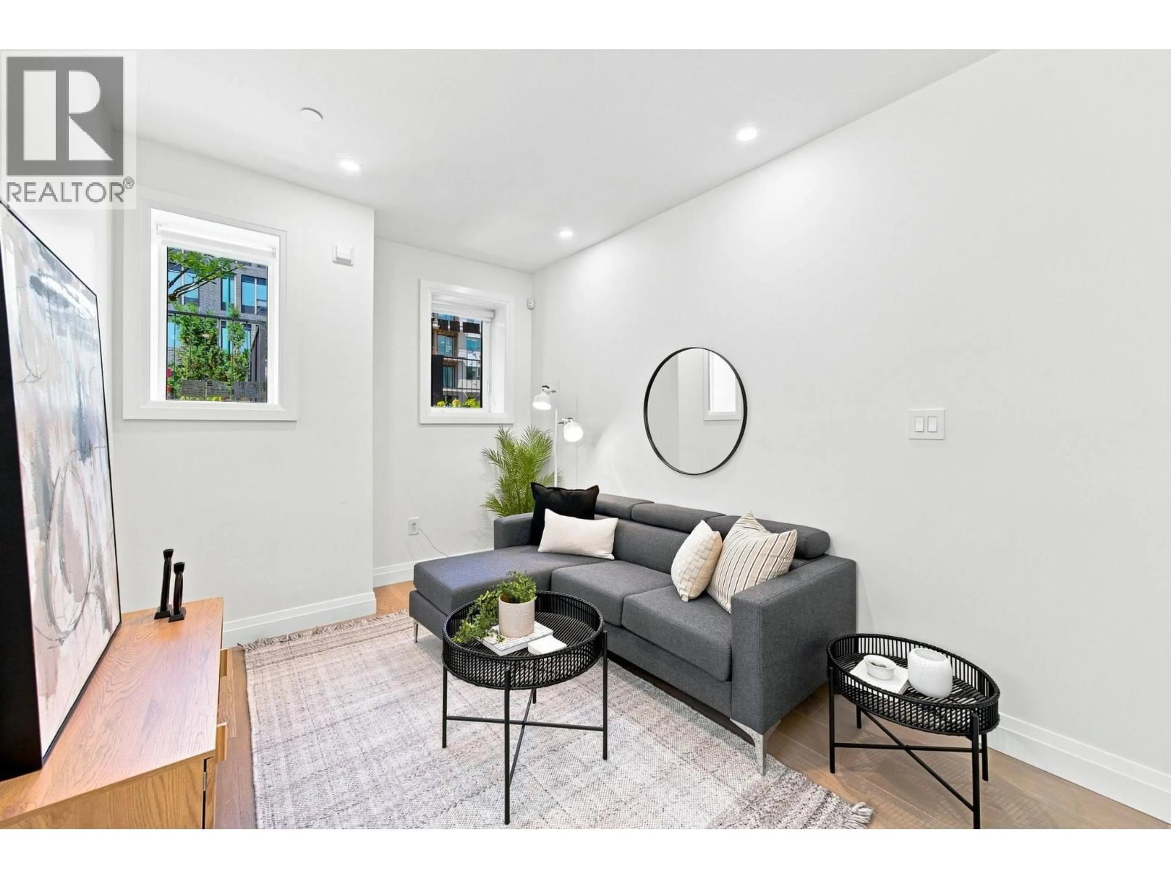 Living room with furniture, unknown for 6164 GRANVILLE STREET, Vancouver British Columbia V6M3E3