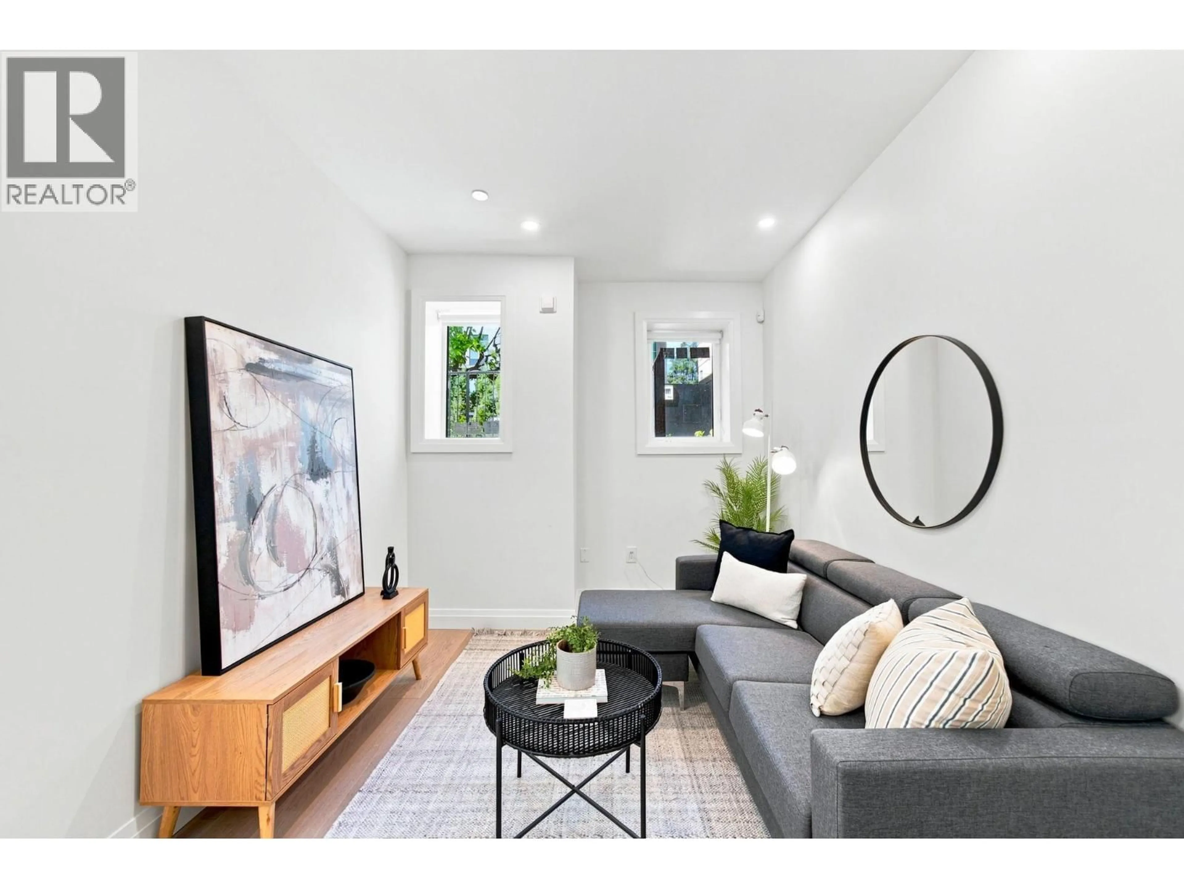 Living room with furniture, unknown for 6164 GRANVILLE STREET, Vancouver British Columbia V6M3E3