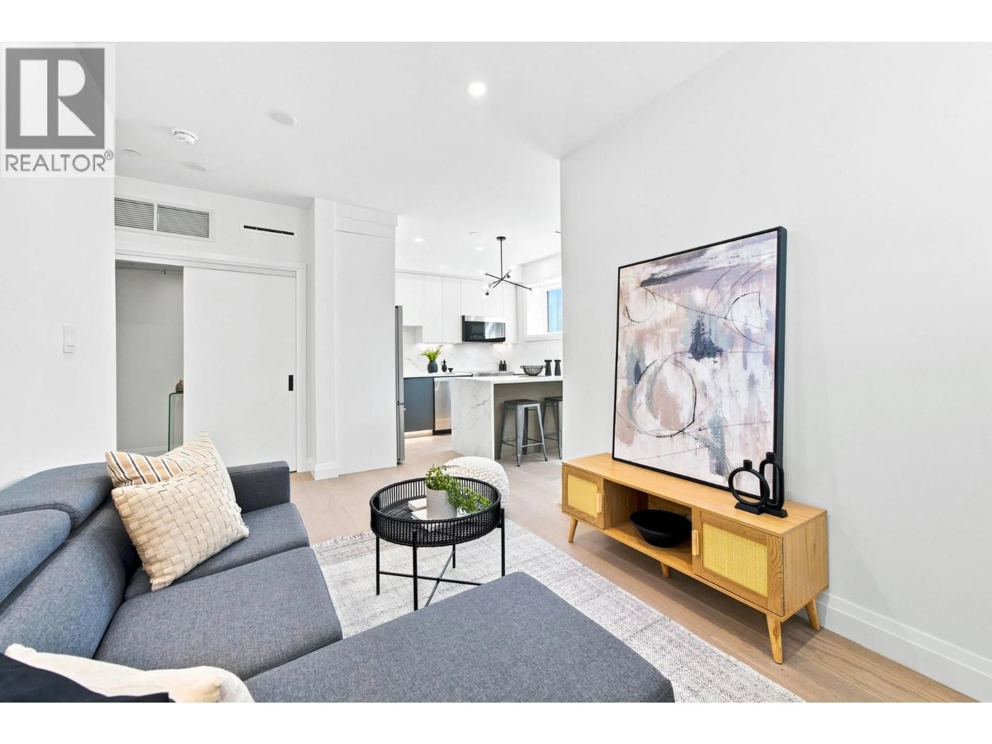 Living room with furniture, unknown for 6164 GRANVILLE STREET, Vancouver British Columbia V6M3E3