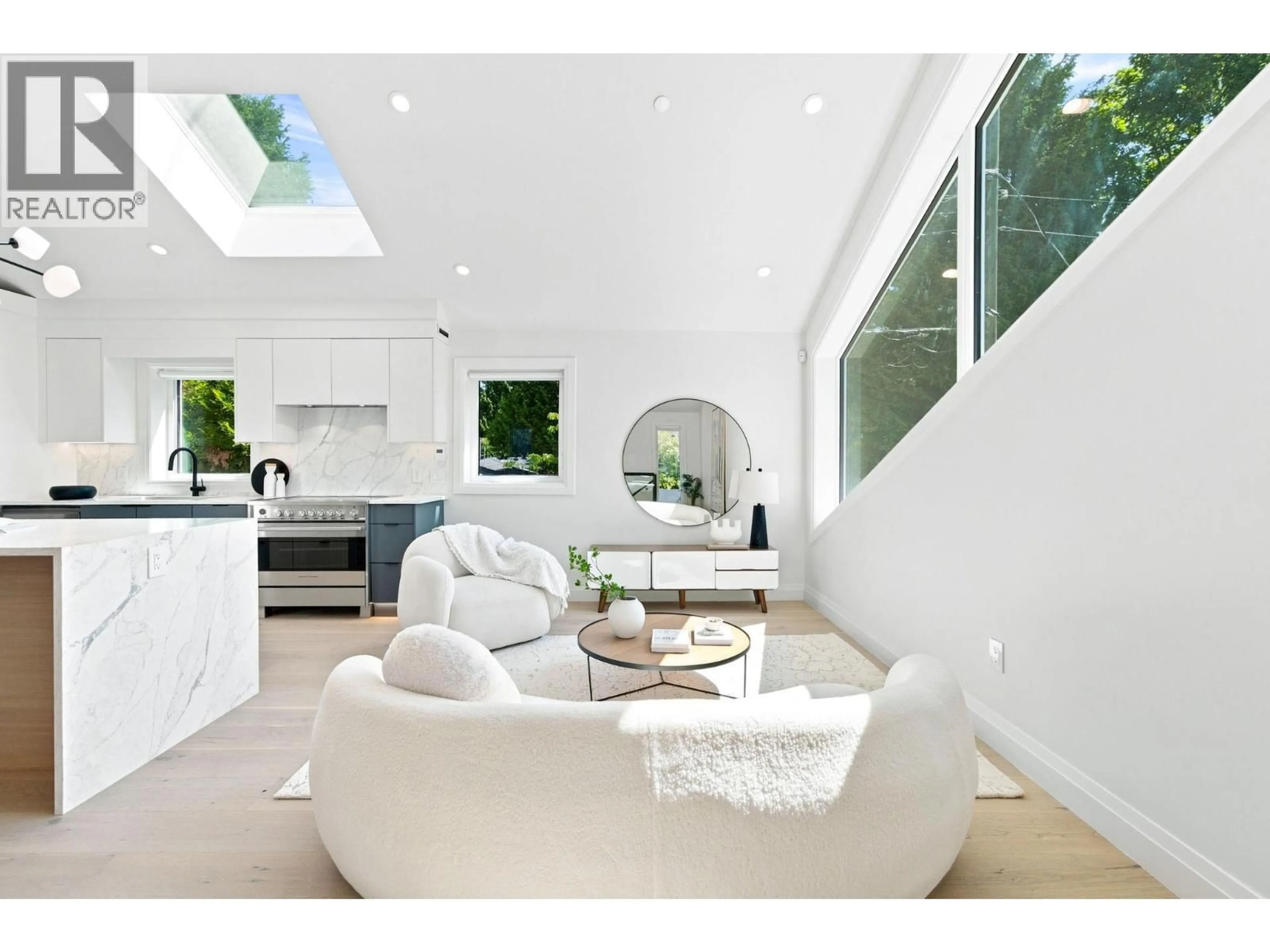 Living room with furniture, unknown for 6168 GRANVILLE STREET, Vancouver British Columbia V6M3E3