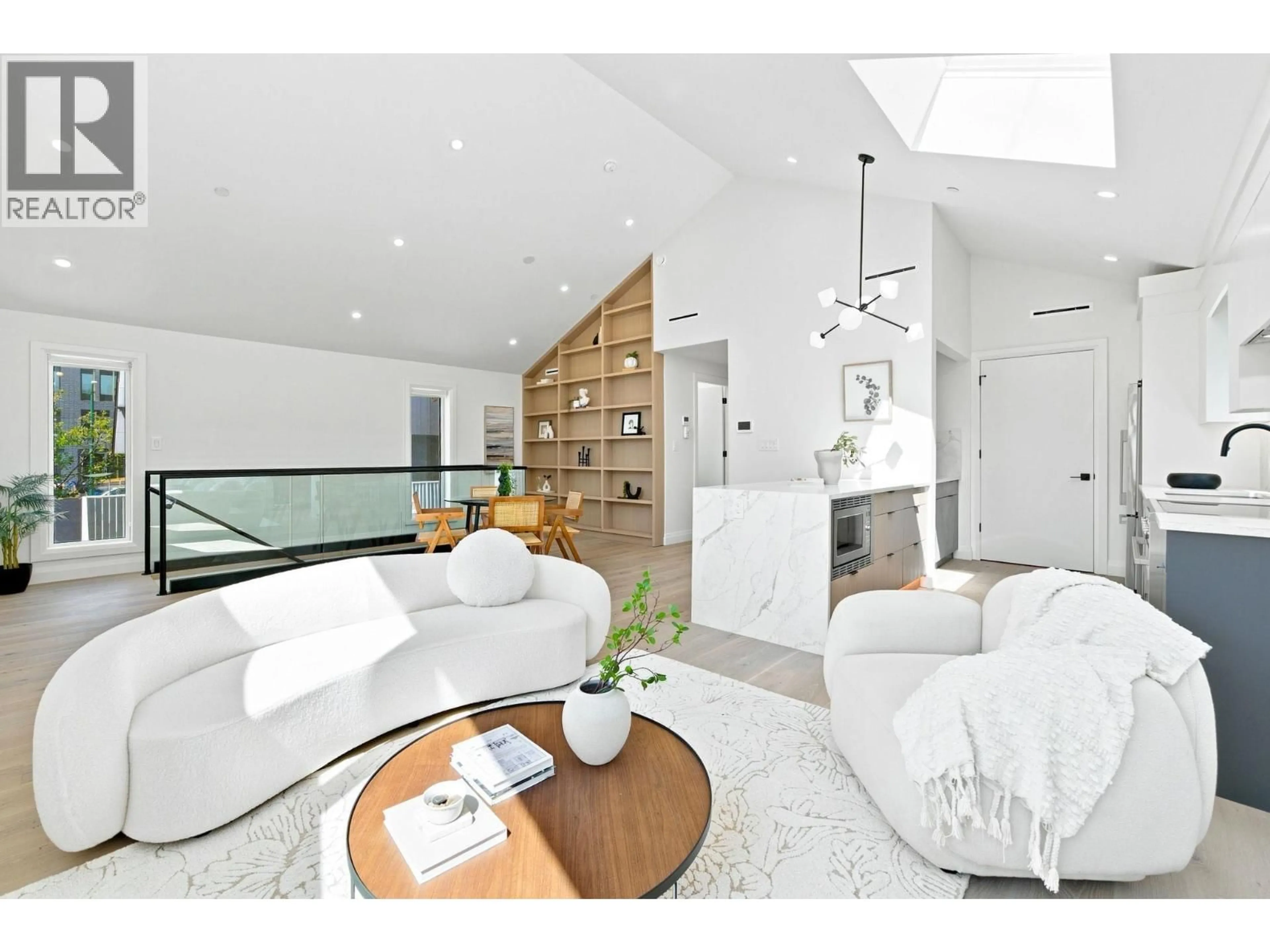 Living room with furniture, unknown for 6168 GRANVILLE STREET, Vancouver British Columbia V6M3E3