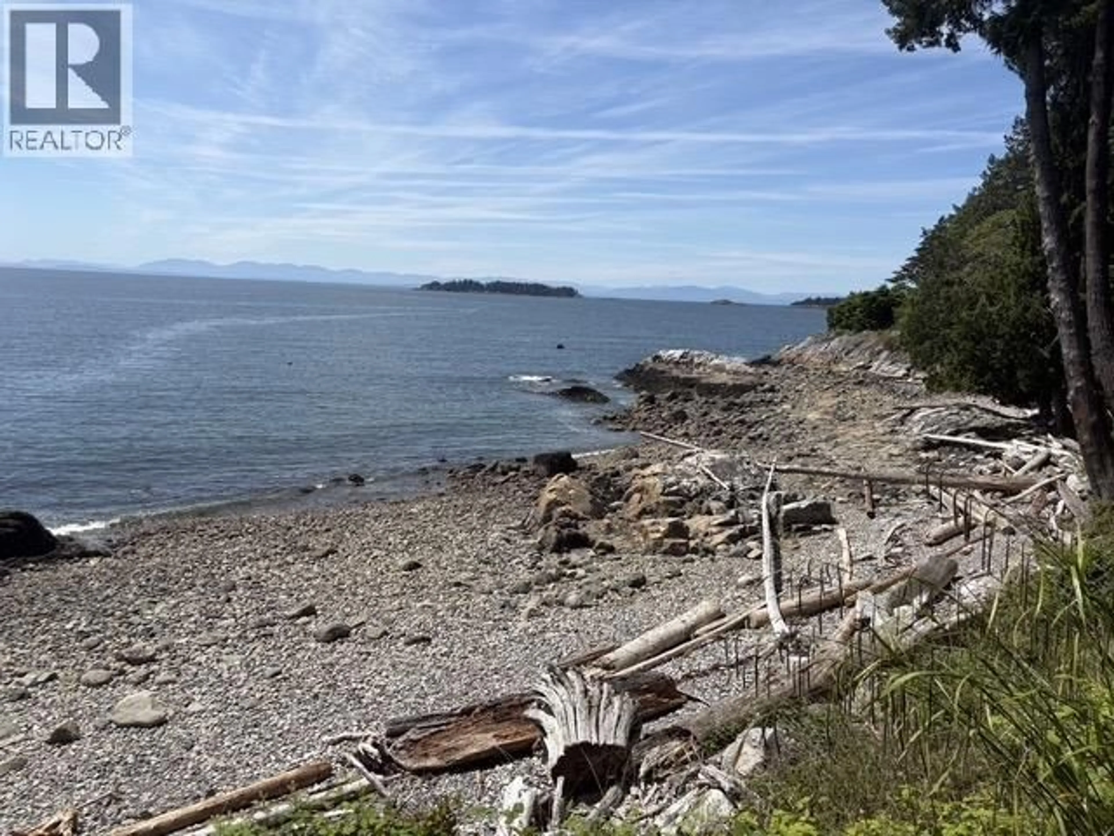 Blurry image for 1801 ARBUTUS POINT ROAD, Bowen Island British Columbia V0N1G2