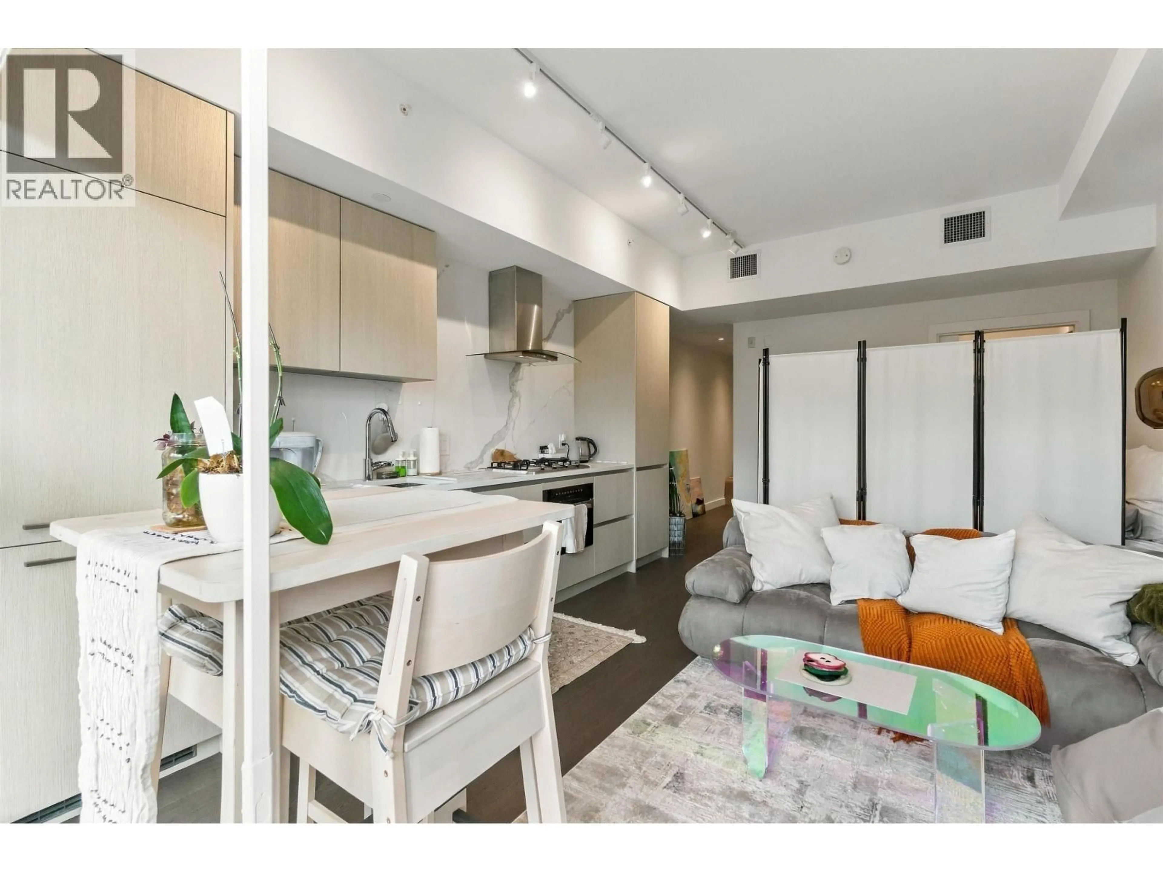Open concept kitchen, unknown for 205 - 5168 CAMBIE STREET, Vancouver British Columbia V5Z0K7