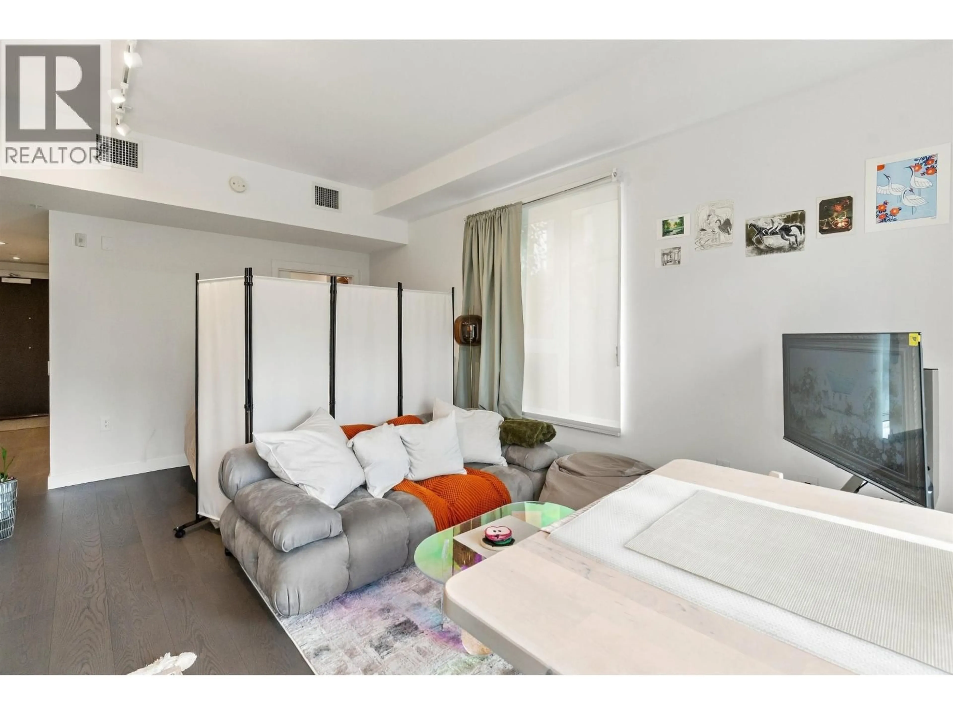 Unknown for 205 - 5168 CAMBIE STREET, Vancouver British Columbia V5Z0K7