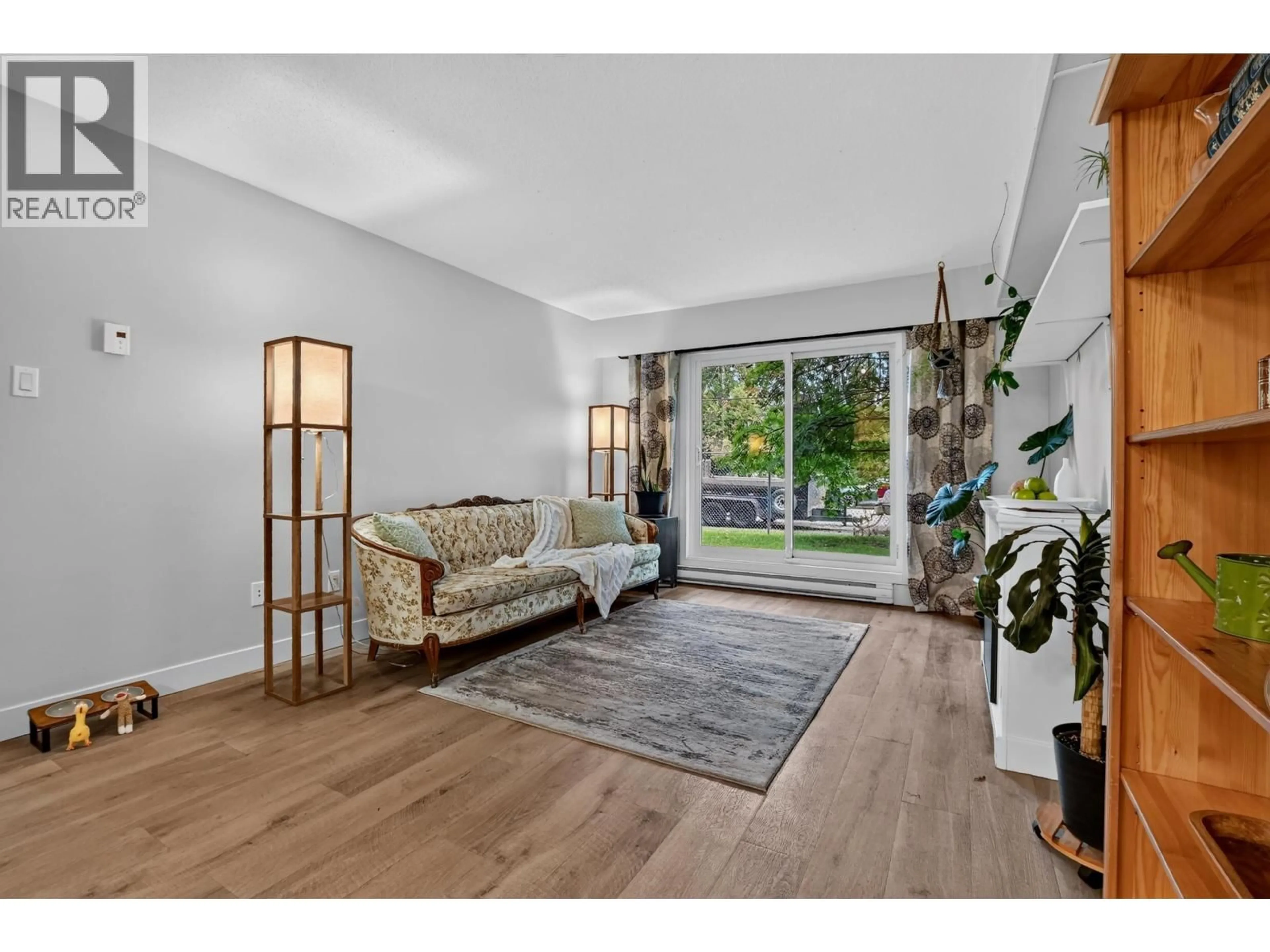 Living room with furniture, unknown for 103 - 2217 REGENTS CRESCENT, Prince George British Columbia V2L1E9