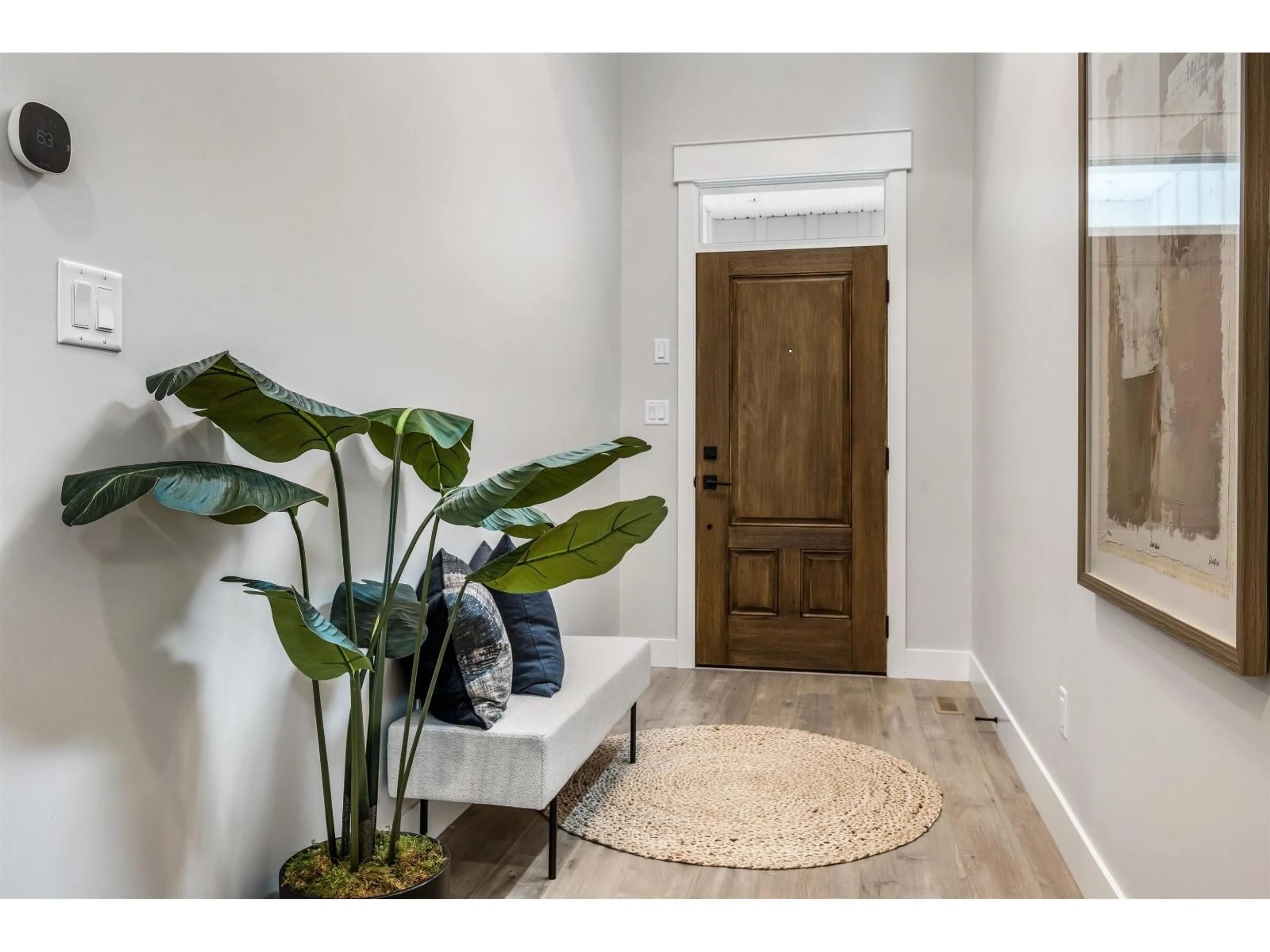 Indoor entryway for 44738 WILLOWSTREAM ROAD, Chilliwack British Columbia V2R6G7