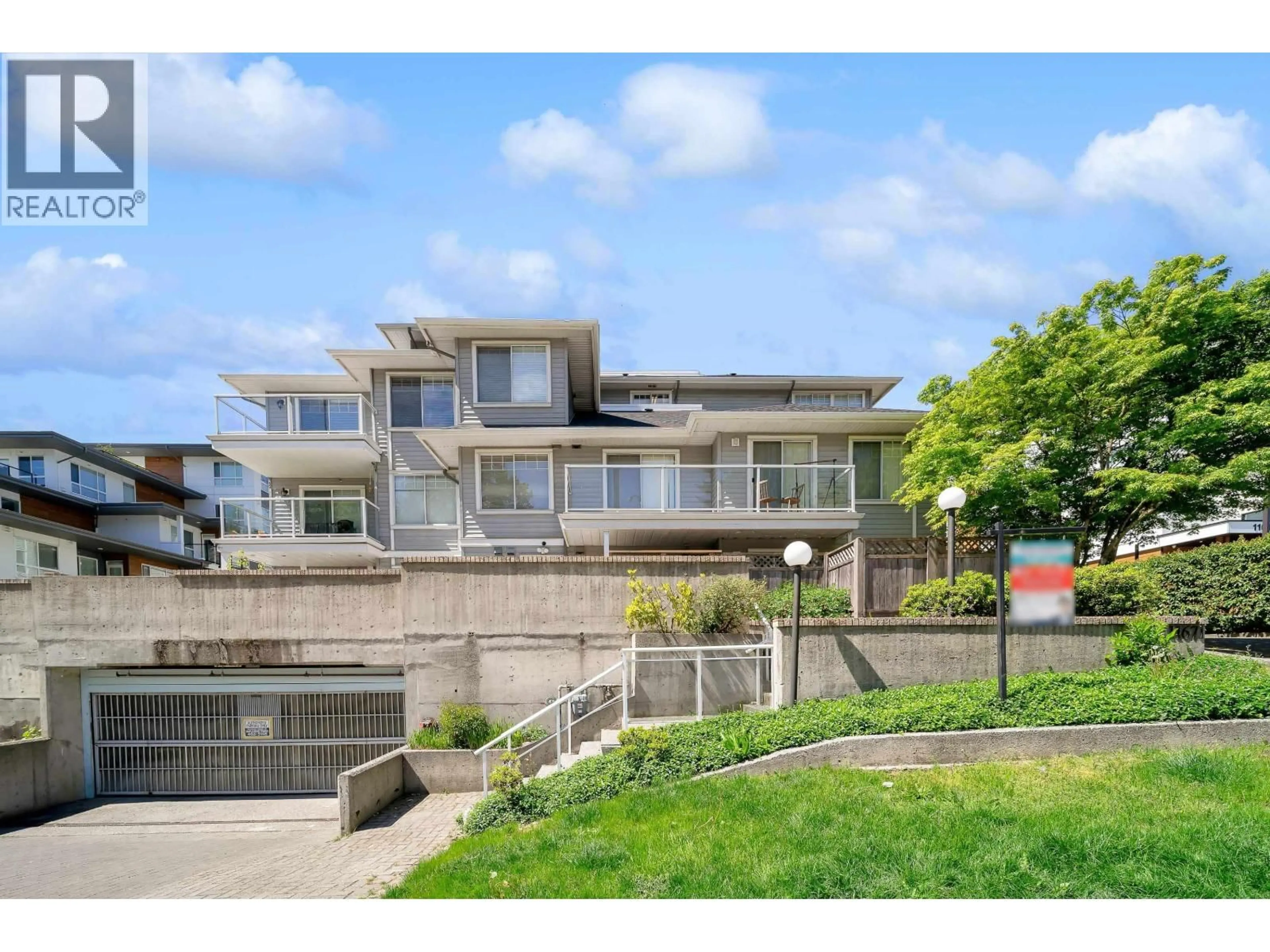 A pic from outside/outdoor area/front of a property/back of a property/a pic from drone, water/lake/river/ocean view for 204 - 11671 FRASER STREET, Maple Ridge British Columbia V2X6C4