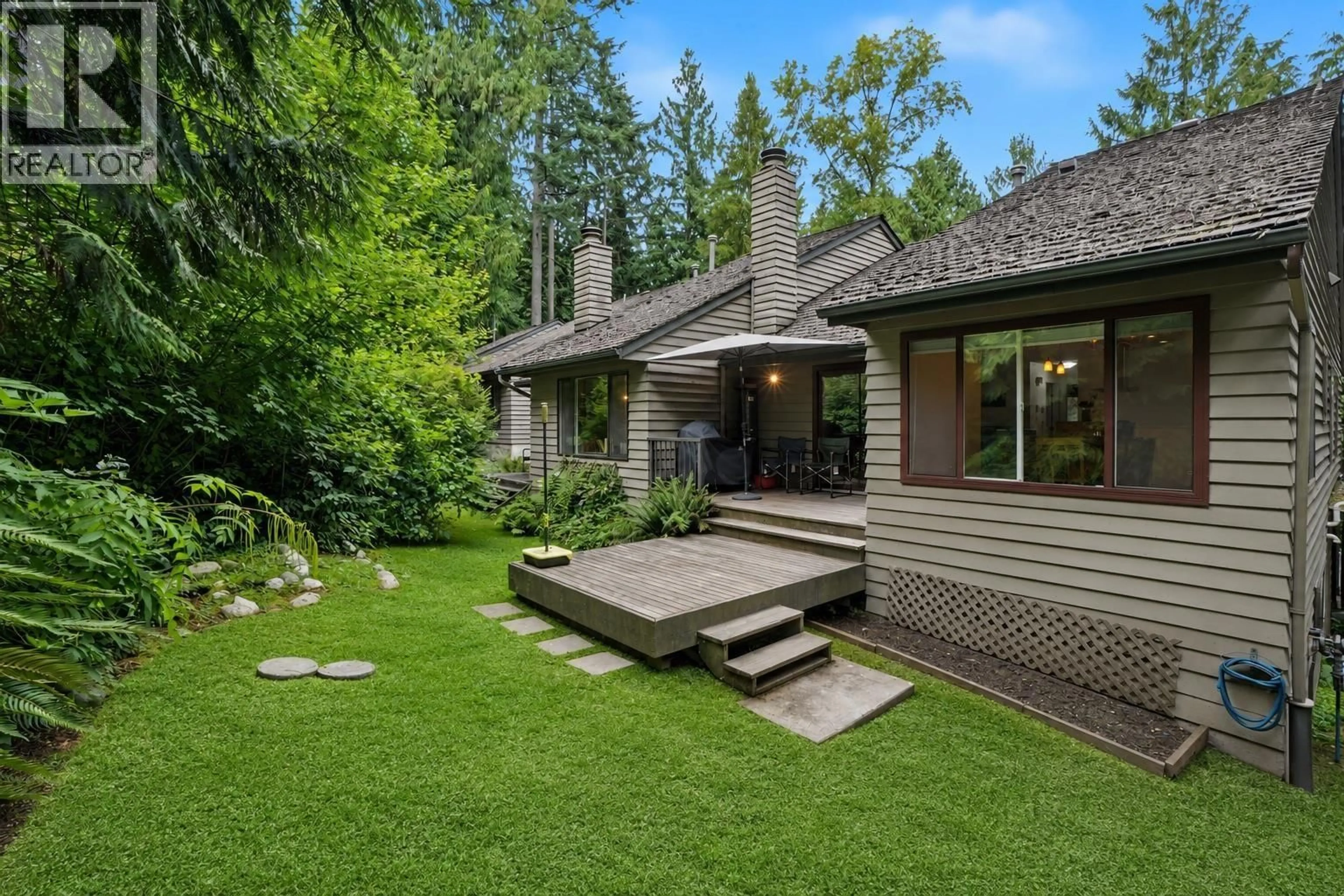 Patio, forest/trees view for 3381 WILLIAM AVENUE, North Vancouver British Columbia V7K1Z7