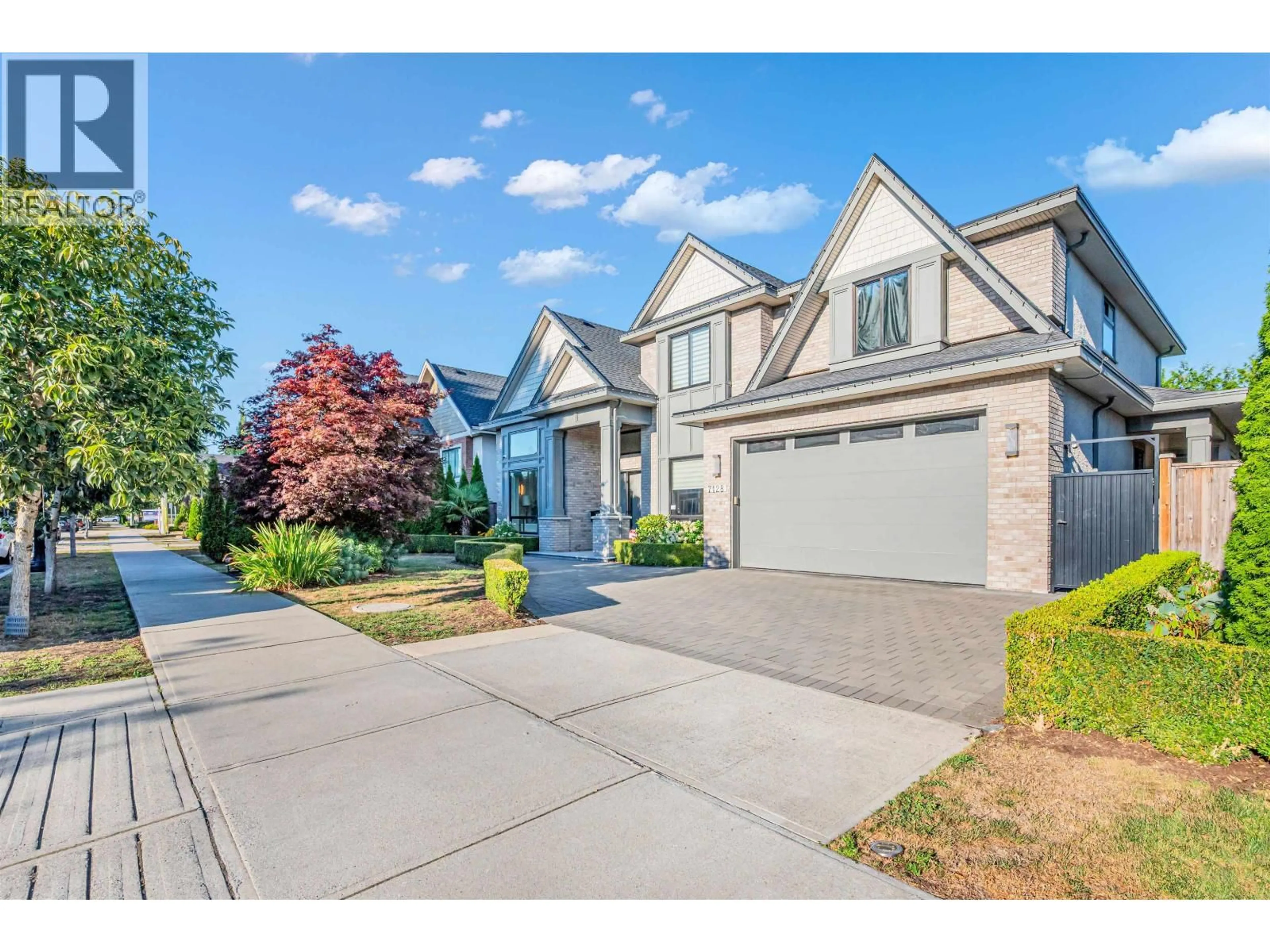 Unknown for 7128 BRIDGE STREET, Richmond British Columbia V6Y2S7