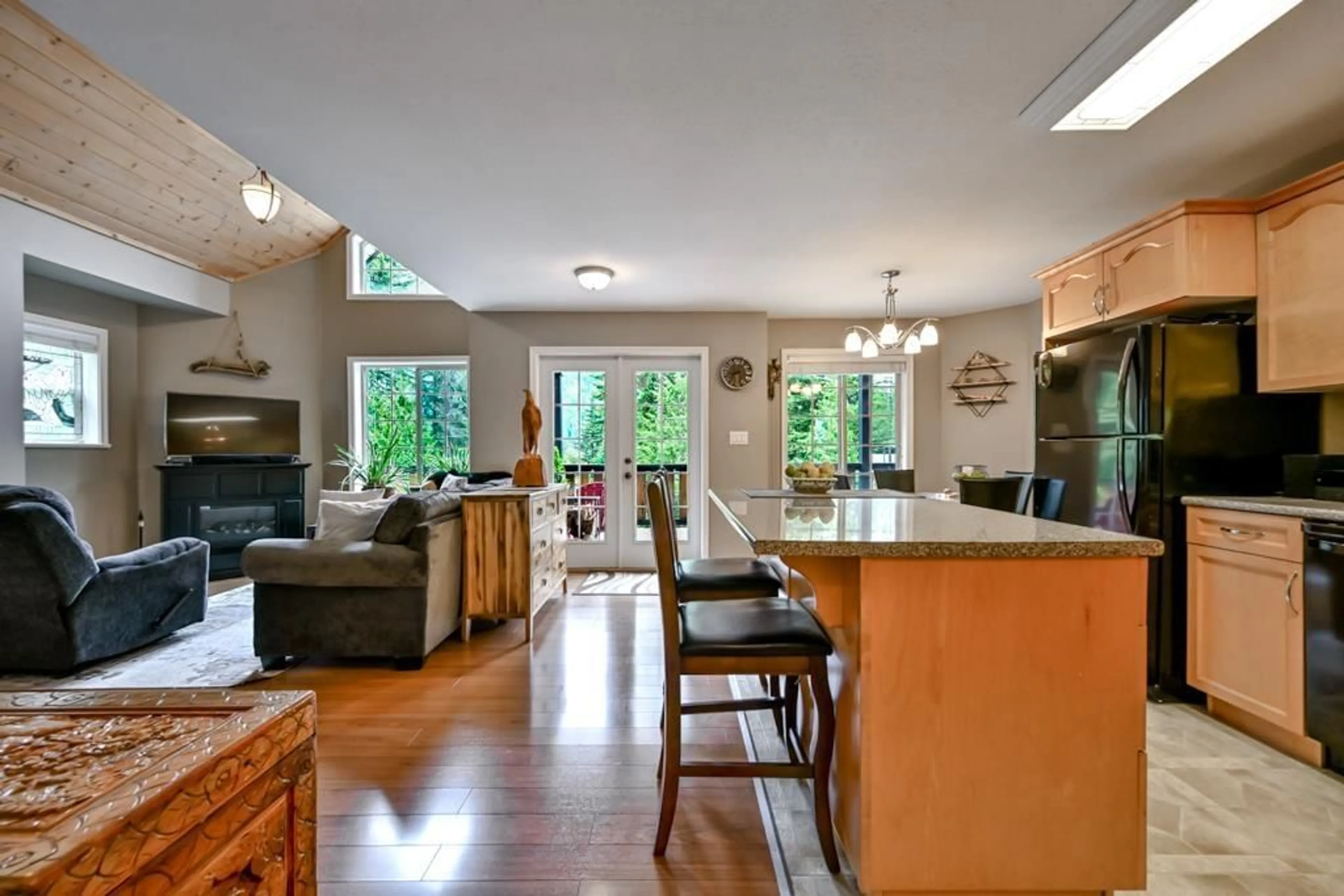 Open concept kitchen, unknown for 14883 PARKWOOD STREET, Sunshine Valley British Columbia V0X1L5