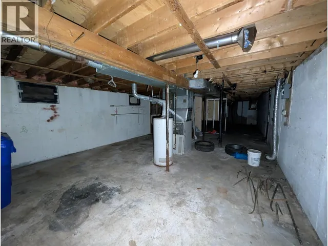 2273 QUINCE STREET, Prince George 3