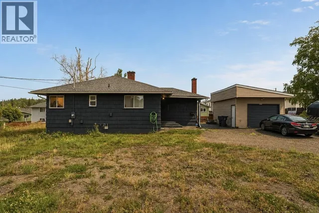 2025 PINE STREET, Prince George 3