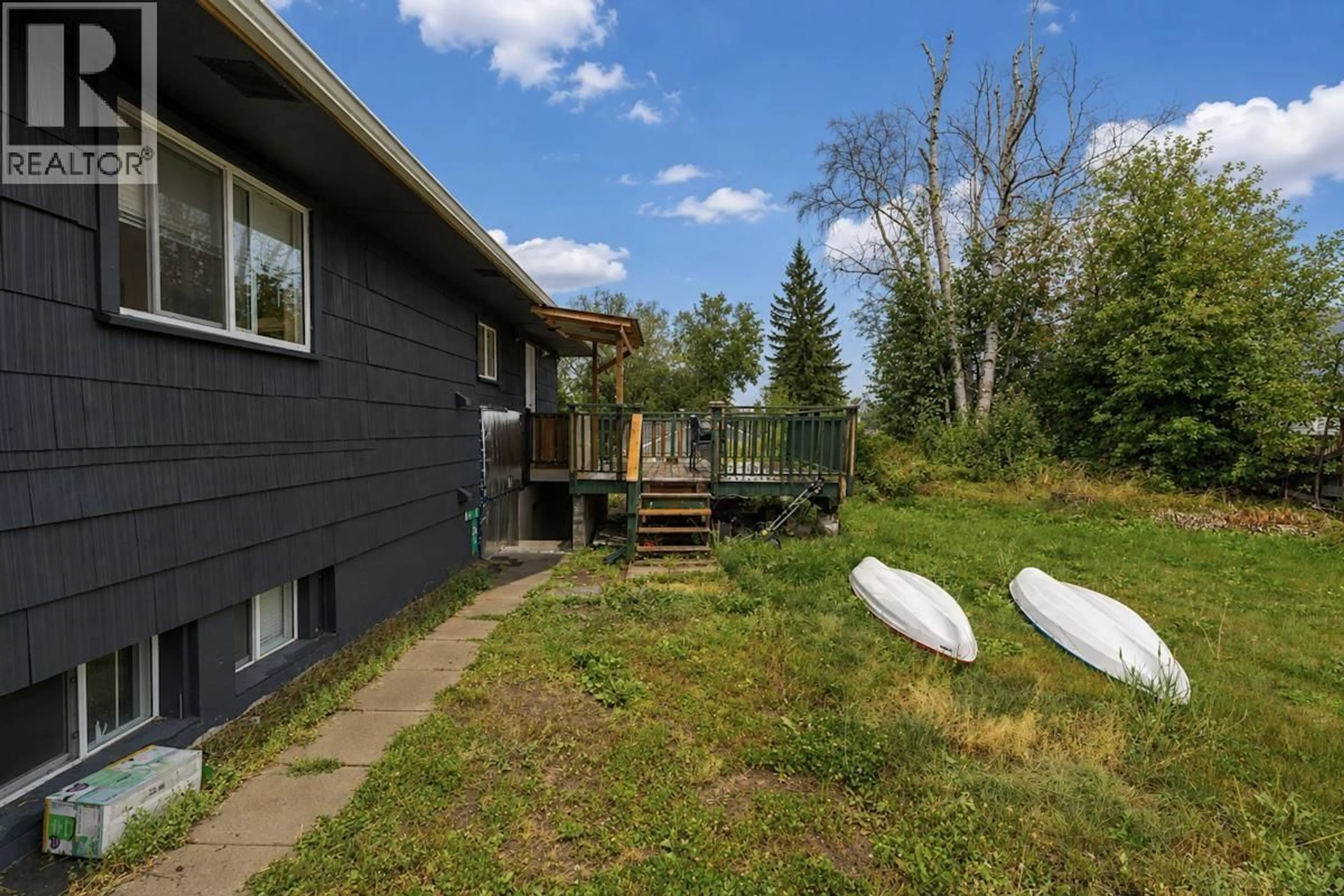 Patio, water/lake/river/ocean view for 2025 PINE STREET, Prince George British Columbia V2L2C8