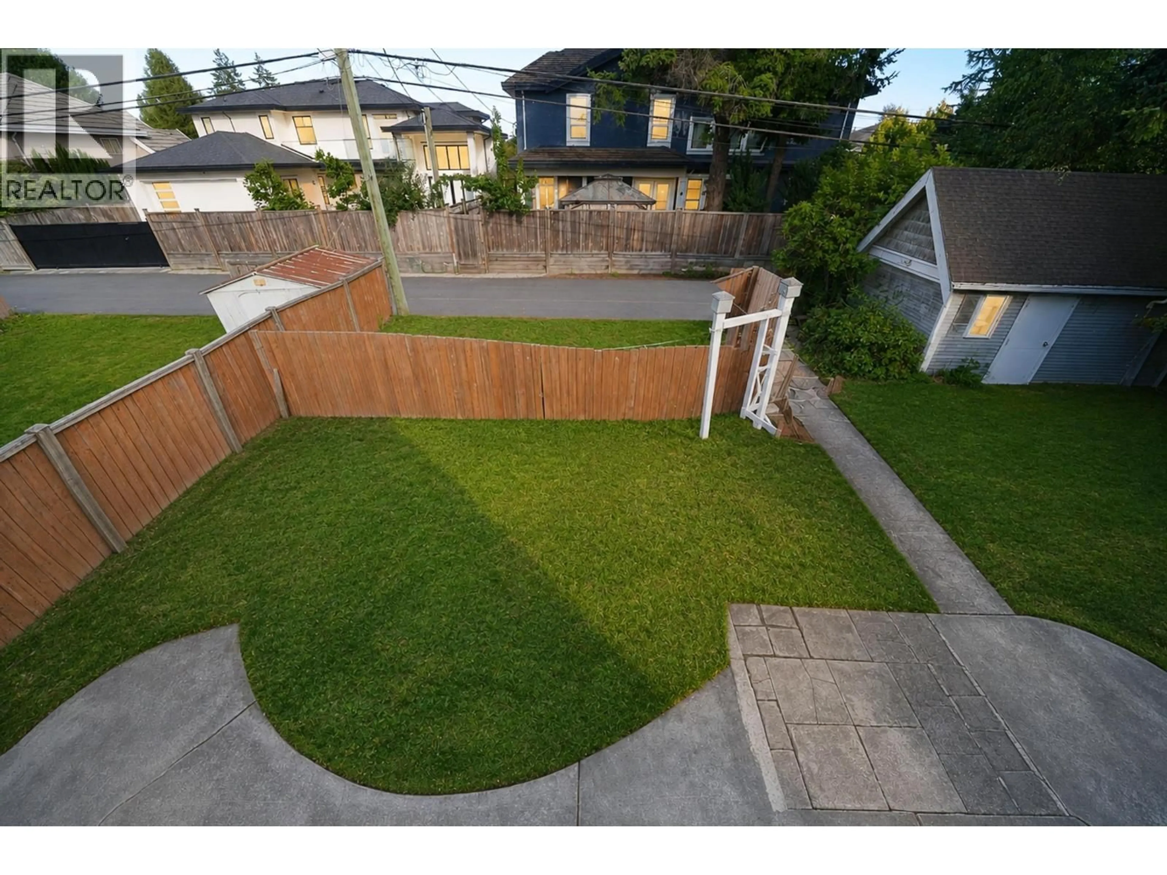 A pic from outside/outdoor area/front of a property/back of a property/a pic from drone, street for 10671 AINTREE CRESCENT, Richmond British Columbia V7A3V2