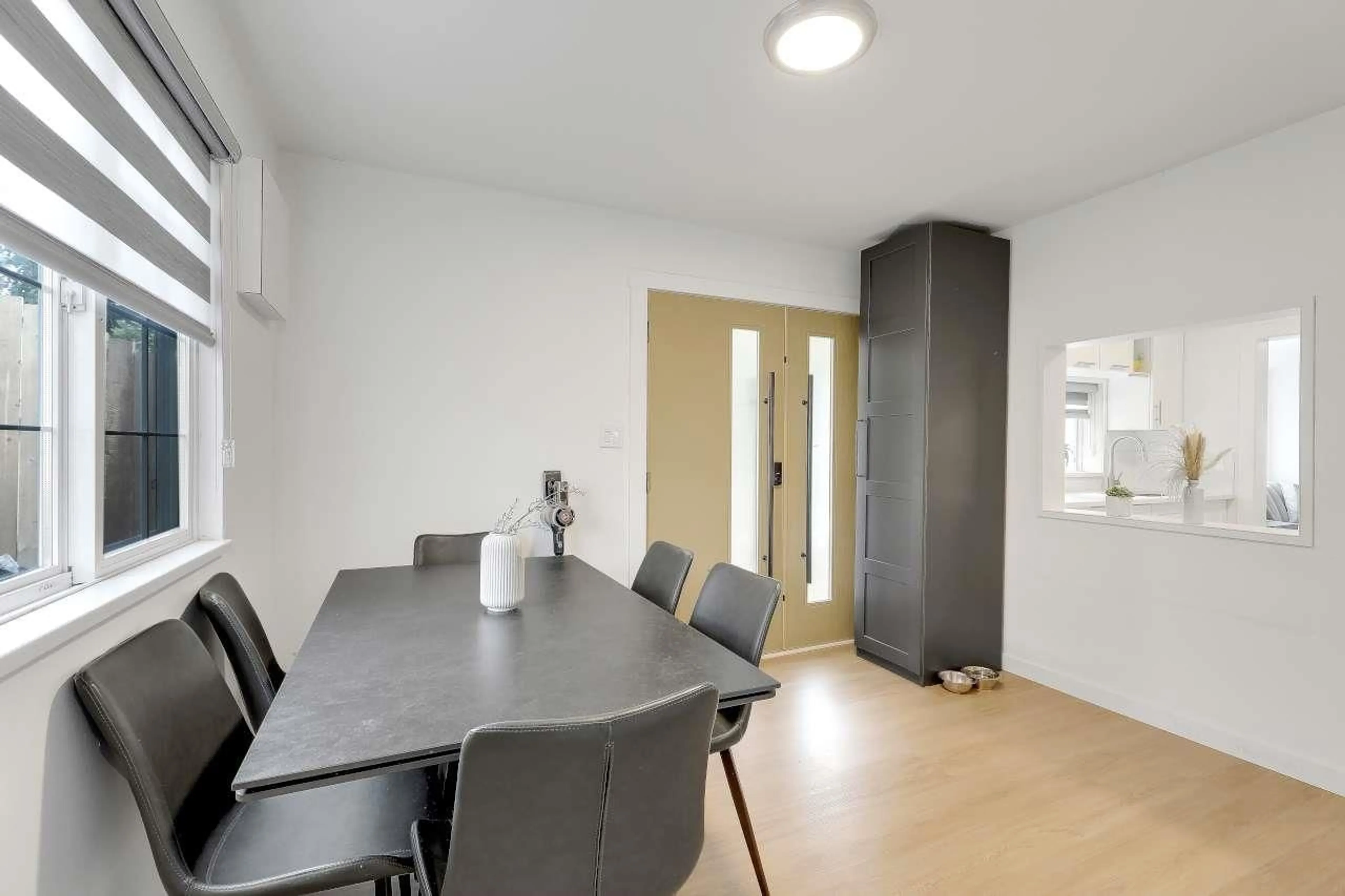 A pic of a room for 866 FINLAY STREET, White Rock British Columbia V4B4K2