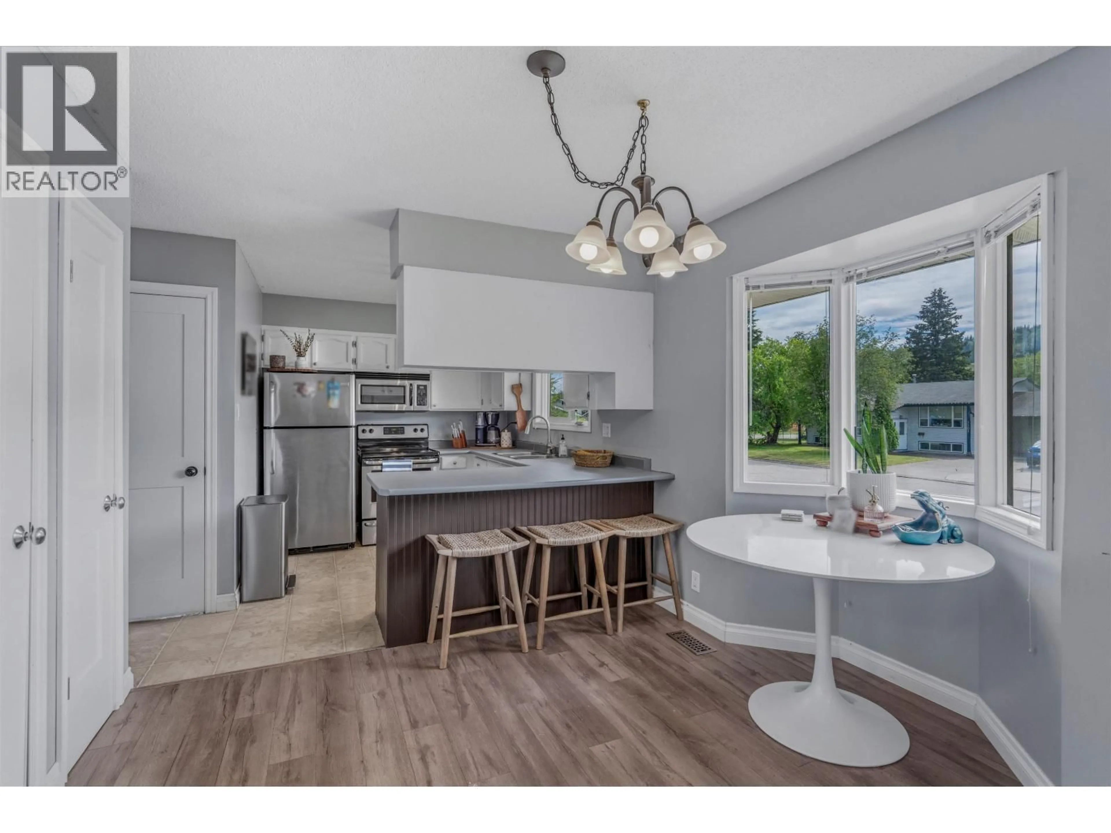 Open concept kitchen, unknown for 1092 LIMESTONE CRESCENT, Prince George British Columbia V2M4Z2