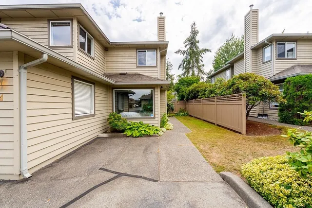 4 - 9727 152B STREET, Surrey 5