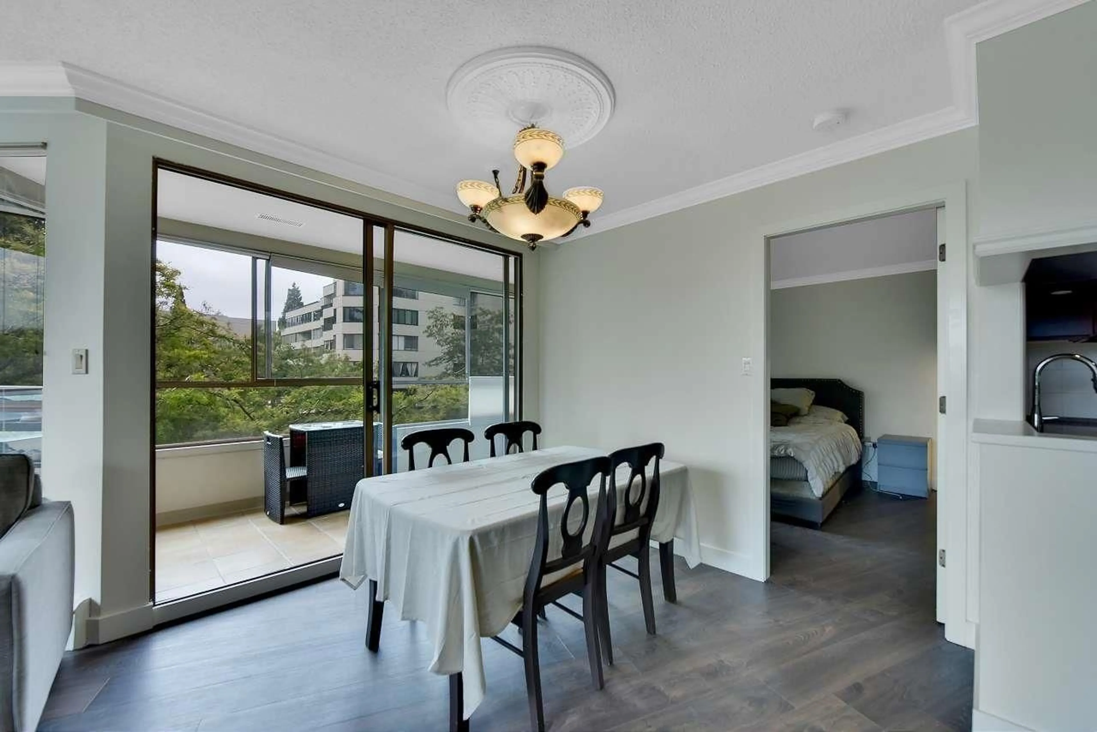 Dining room, unknown for 309 - 15111 RUSSELL AVENUE, White Rock British Columbia V4B2P4