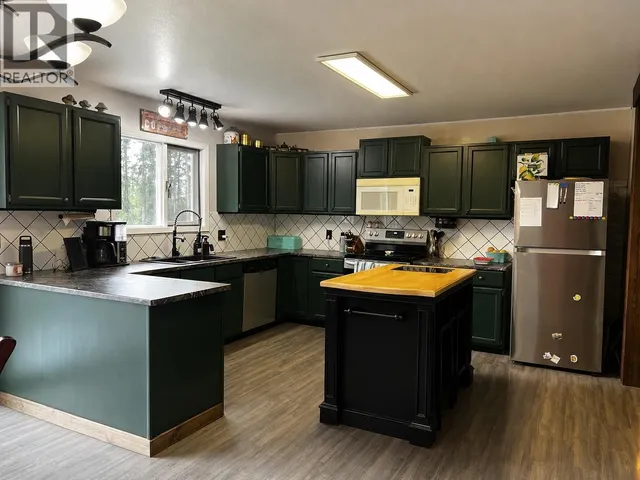 5137 CARMEN HILL ROAD, Vanderhoof 4
