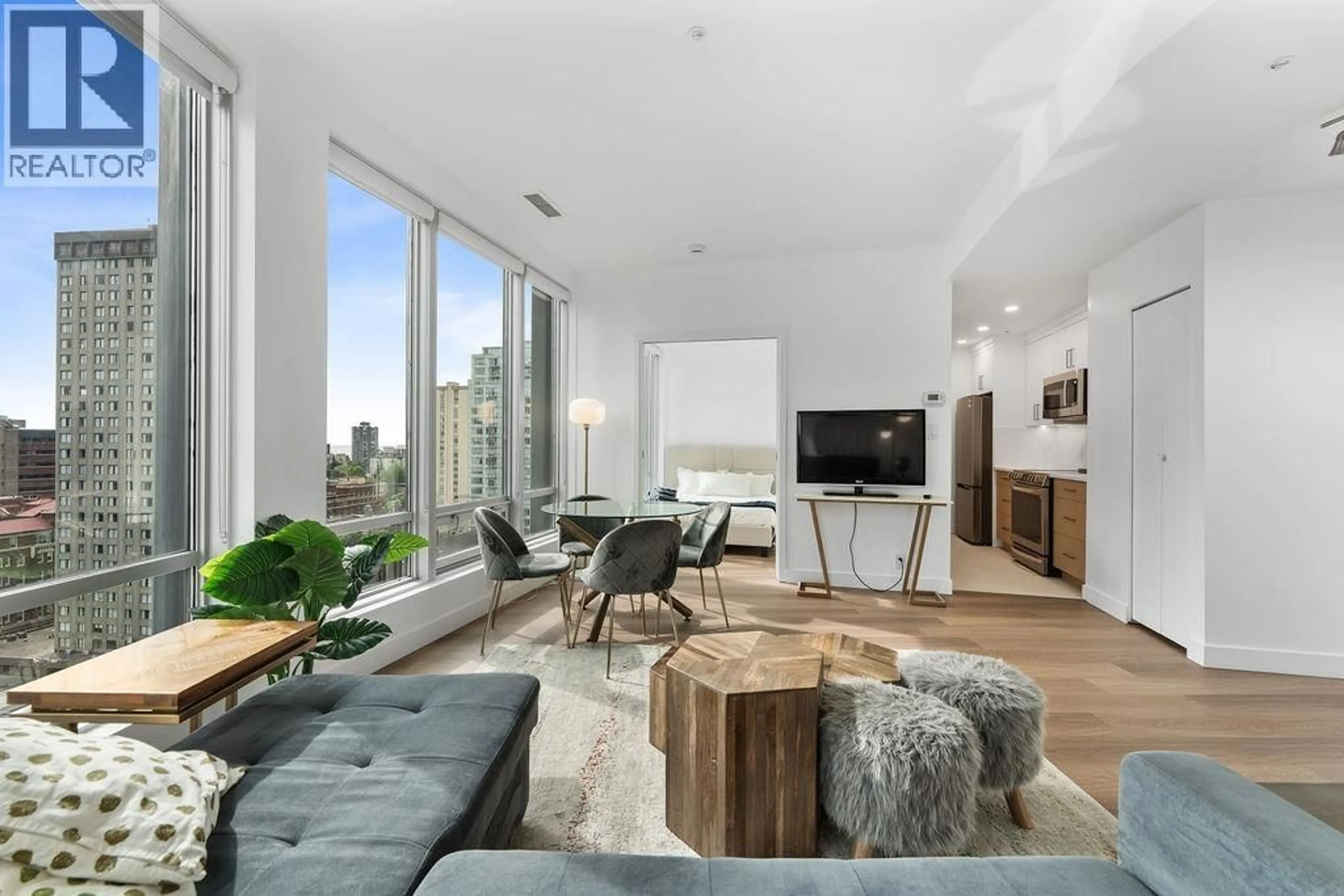 Living room with furniture, unknown for 1204 - 989 NELSON STREET, Vancouver British Columbia V6Z2S1