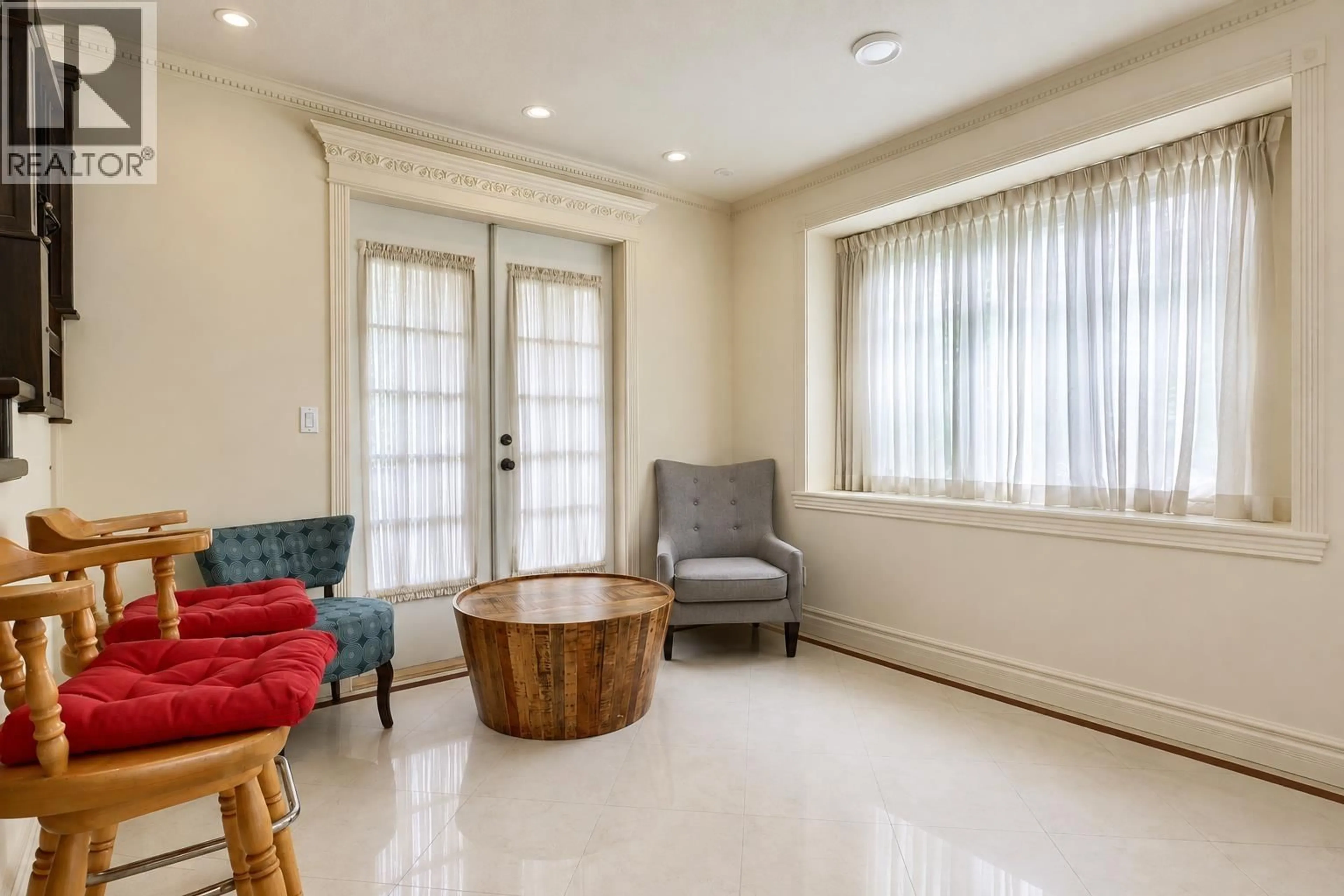 Living room with furniture, ceramic/tile floor for 1505 62ND AVENUE, Vancouver British Columbia V6P2E8