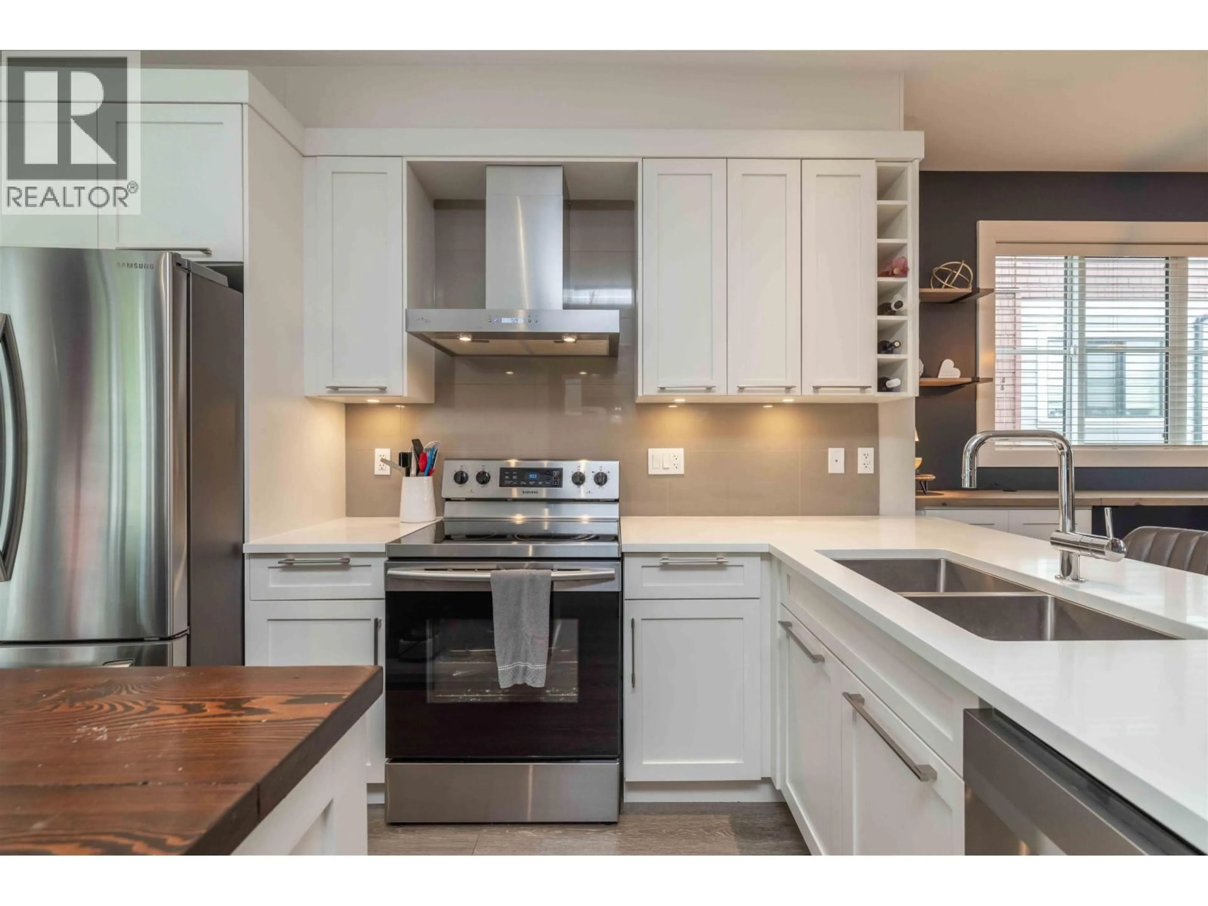 Open concept kitchen, unknown for 30 - 13260 236 STREET, Maple Ridge British Columbia V4R0G6