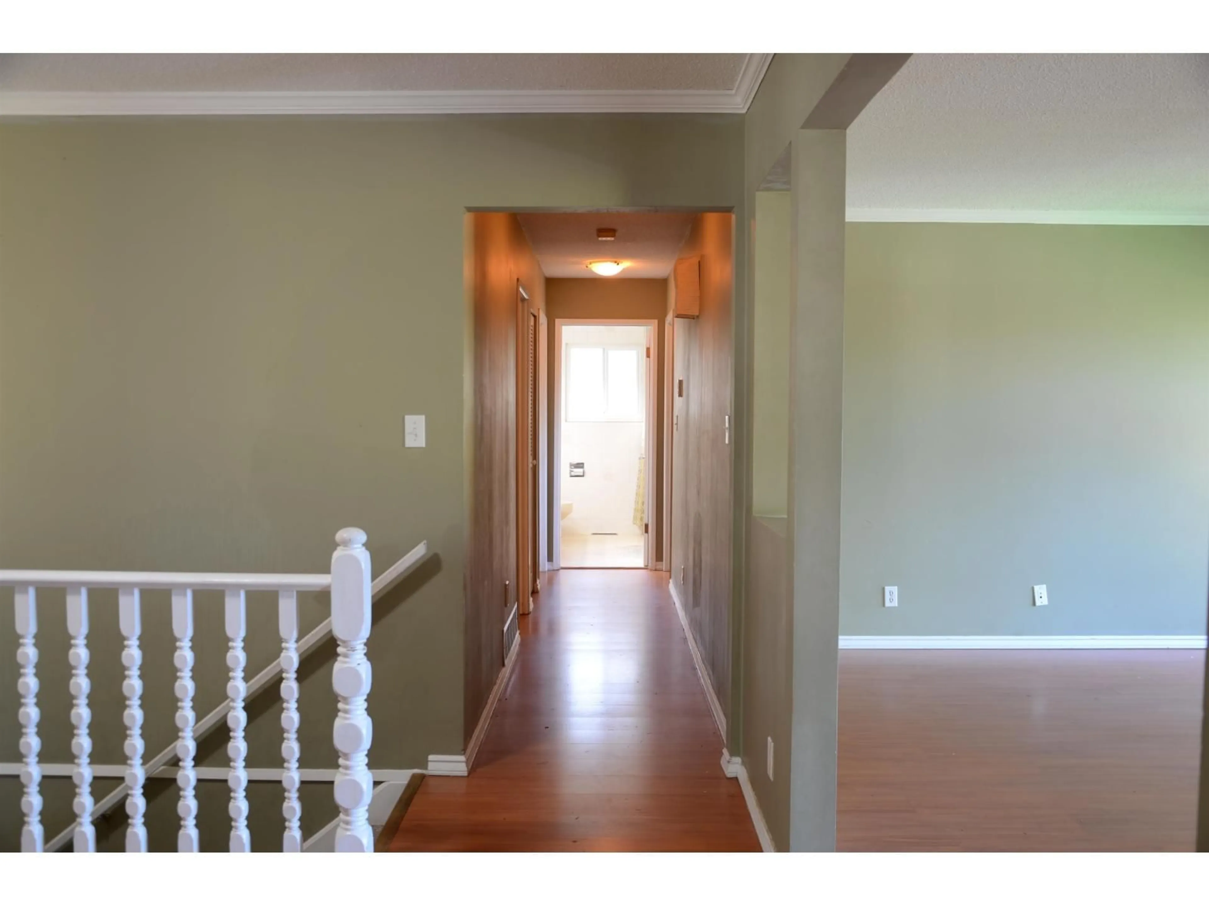 Indoor entryway for 6759 CARNCROSS CRESCENT, Delta British Columbia V4E1L6