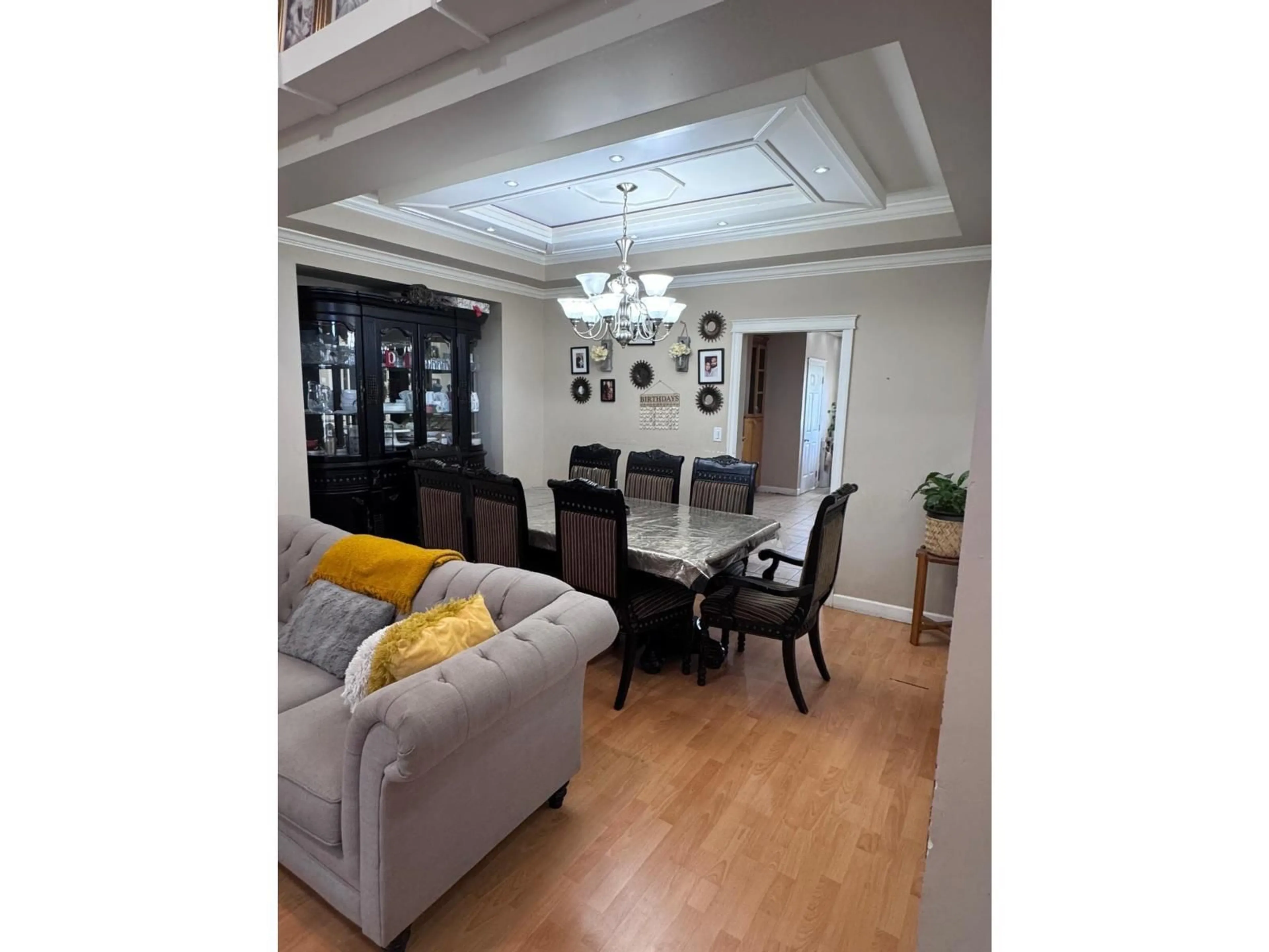 Dining room, wood/laminate floor for 14616 67A AVENUE, Surrey British Columbia V3S0Z4