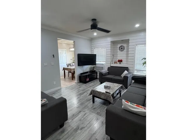 14616 67A AVENUE, Surrey 5