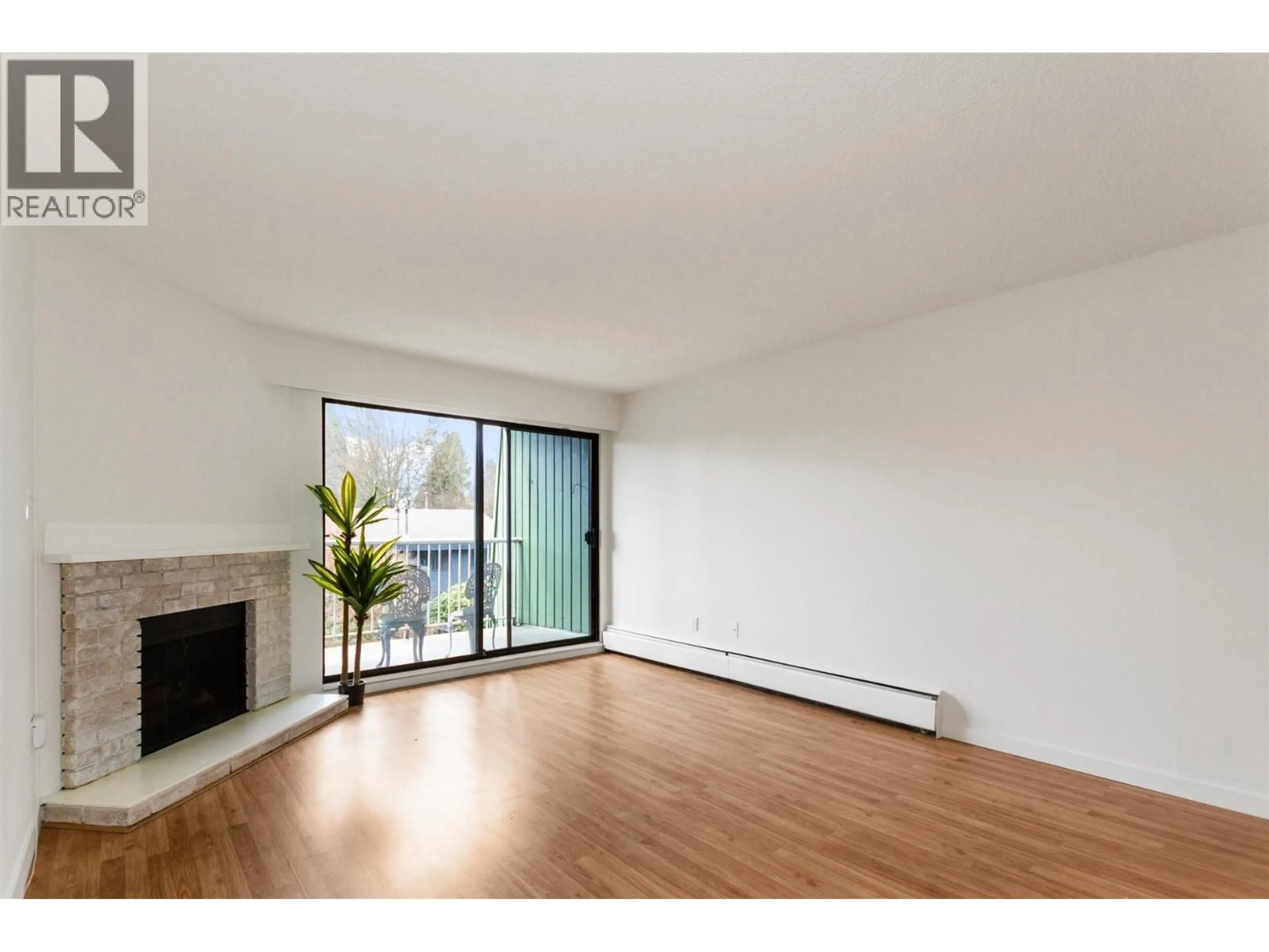 A pic of a room for 216 - 9202 HORNE STREET, Burnaby British Columbia V3N4K2