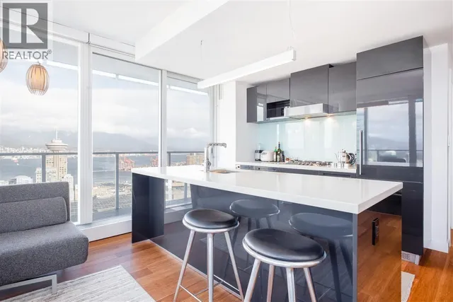 4605 - 777 RICHARDS STREET, Vancouver 3